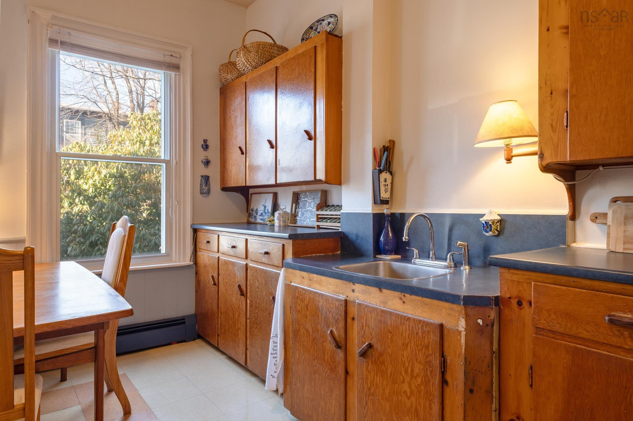 $739,000.00: 2650 Fuller Terrace, Halifax
