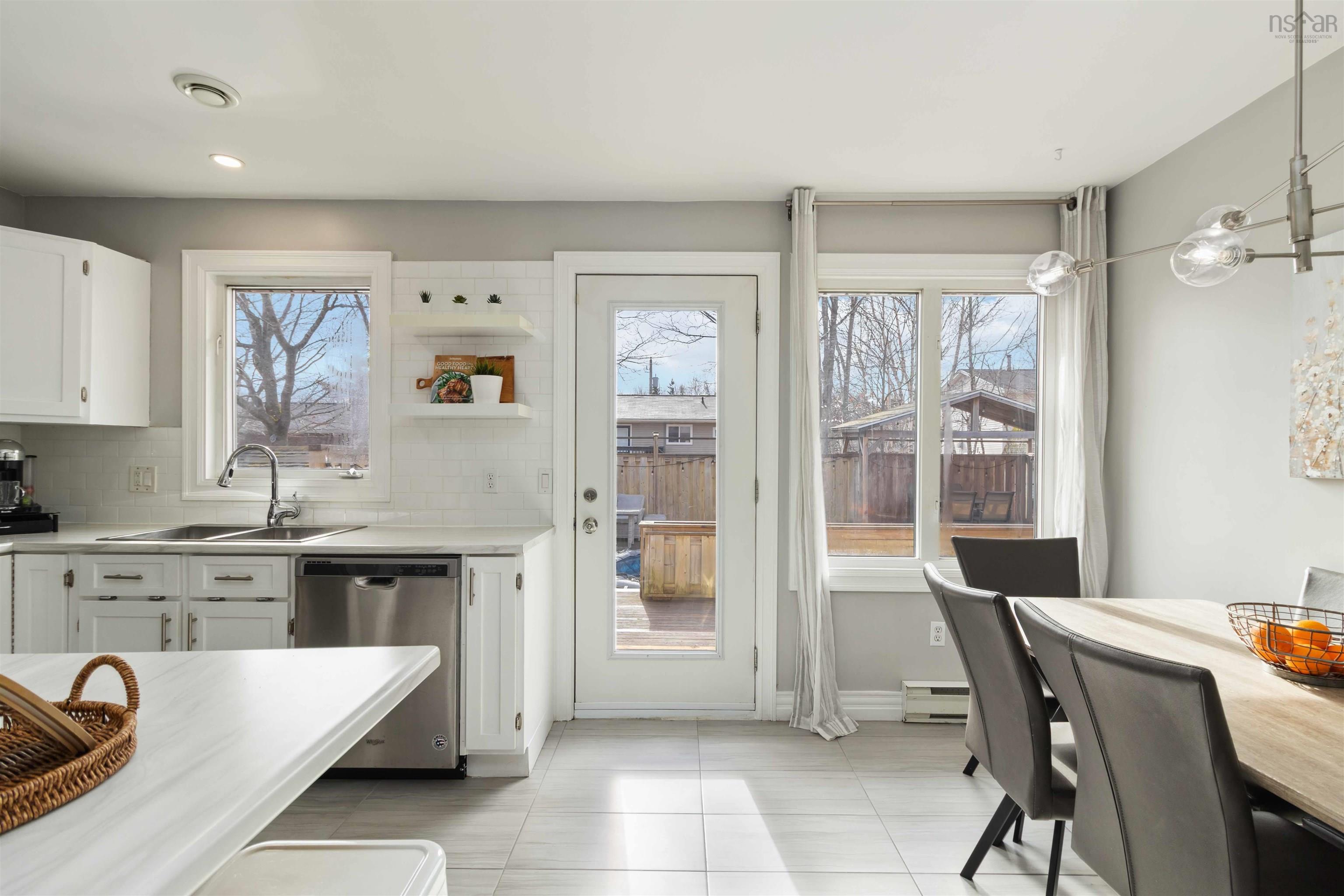 $524,900.00: 50 Ashdale Crescent, Timberlea