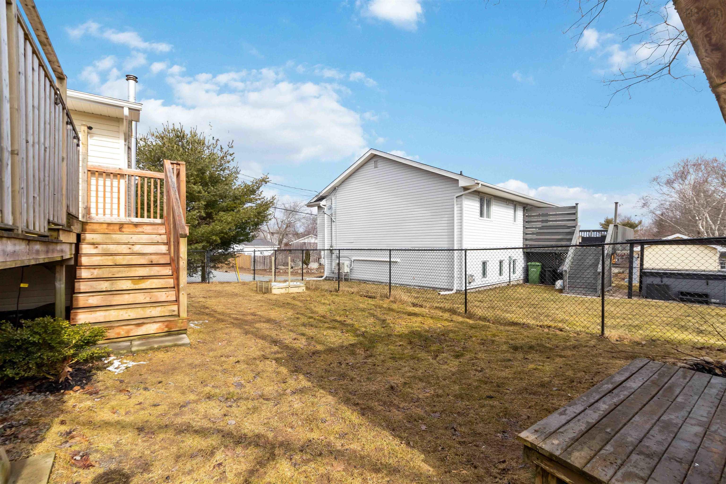 $524,900.00: 50 Ashdale Crescent, Timberlea