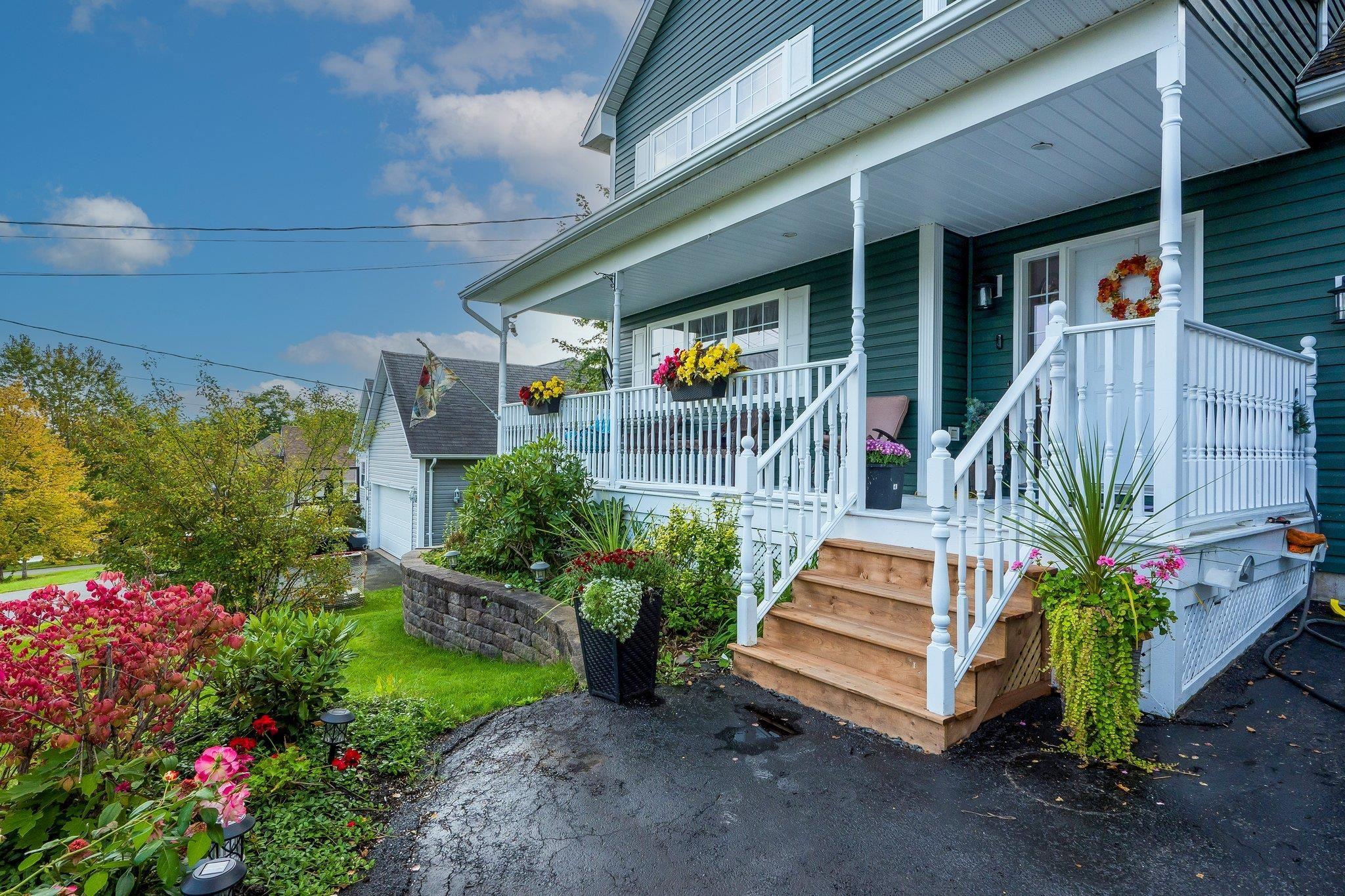 $699,999.00: 32 Halewood Drive, Falmouth