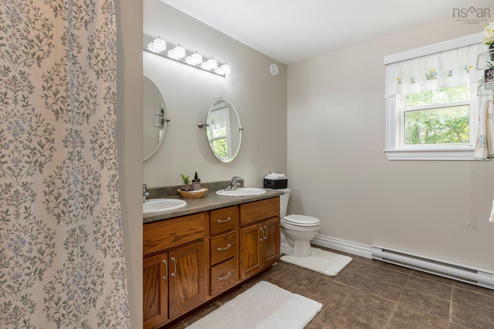 $699,999.00: 32 Halewood Drive, Falmouth