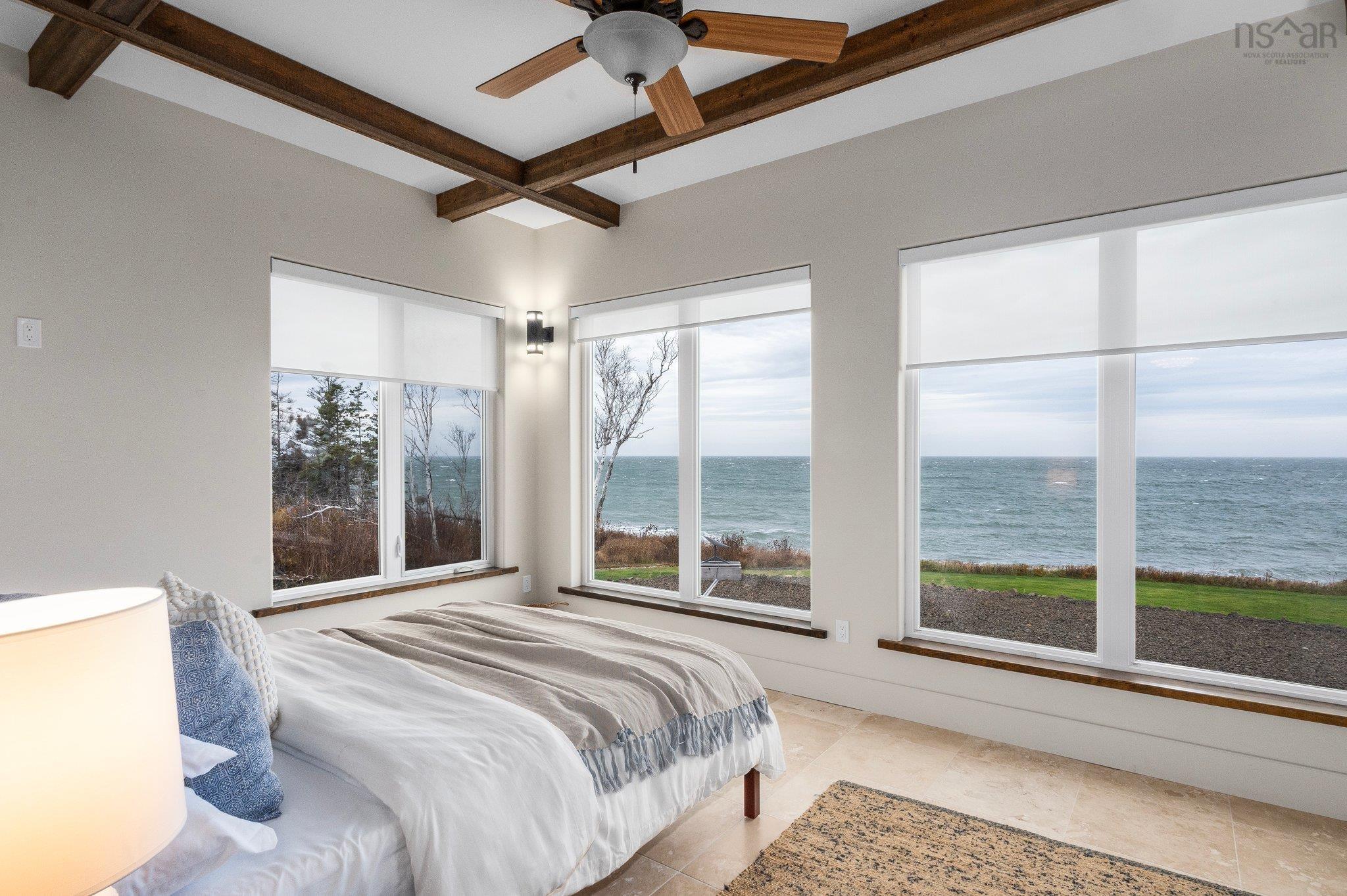 $1,995,000.00: 5199 Shore Road, Parkers Cove