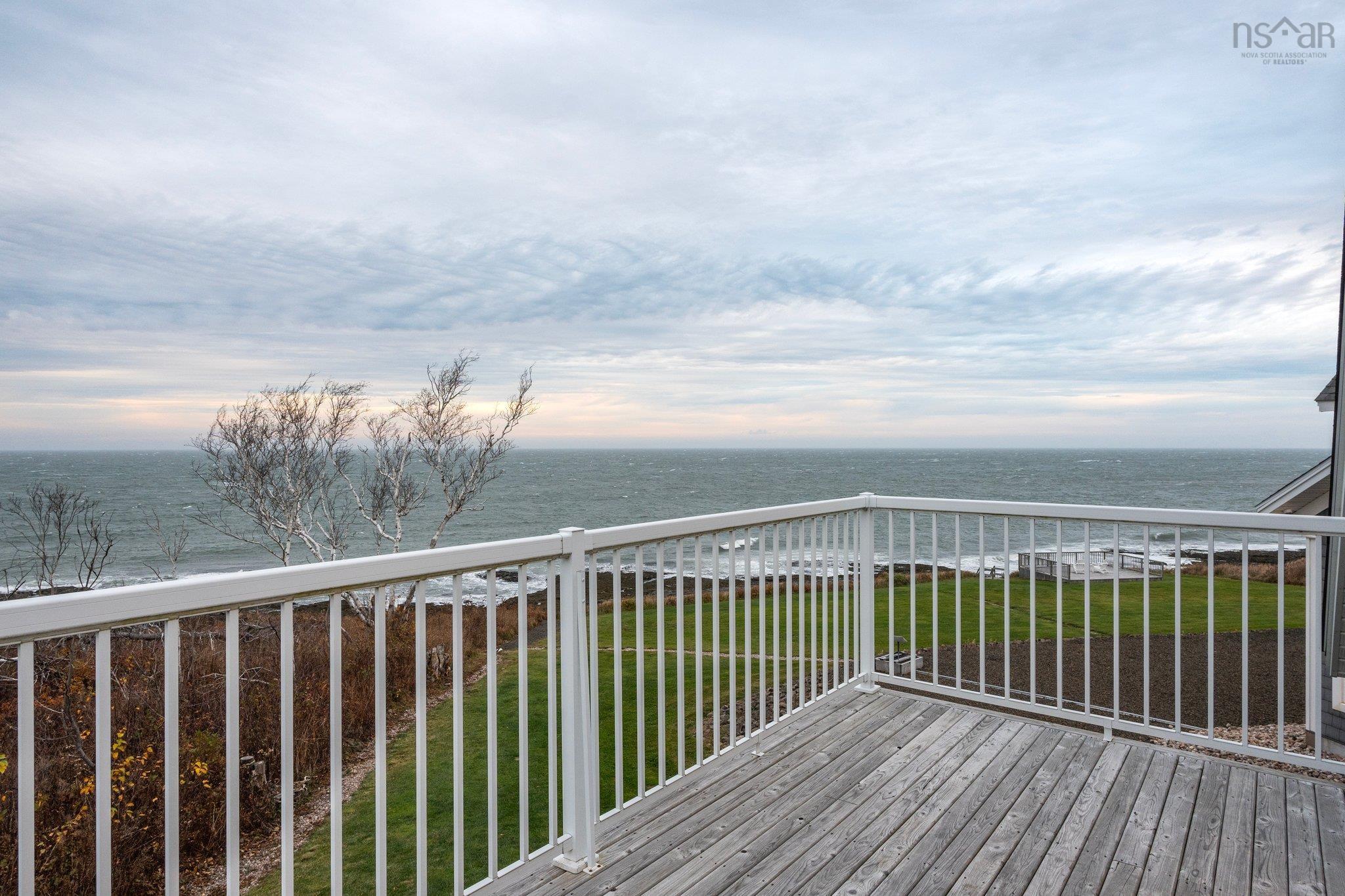 $1,995,000.00: 5199 Shore Road, Parkers Cove