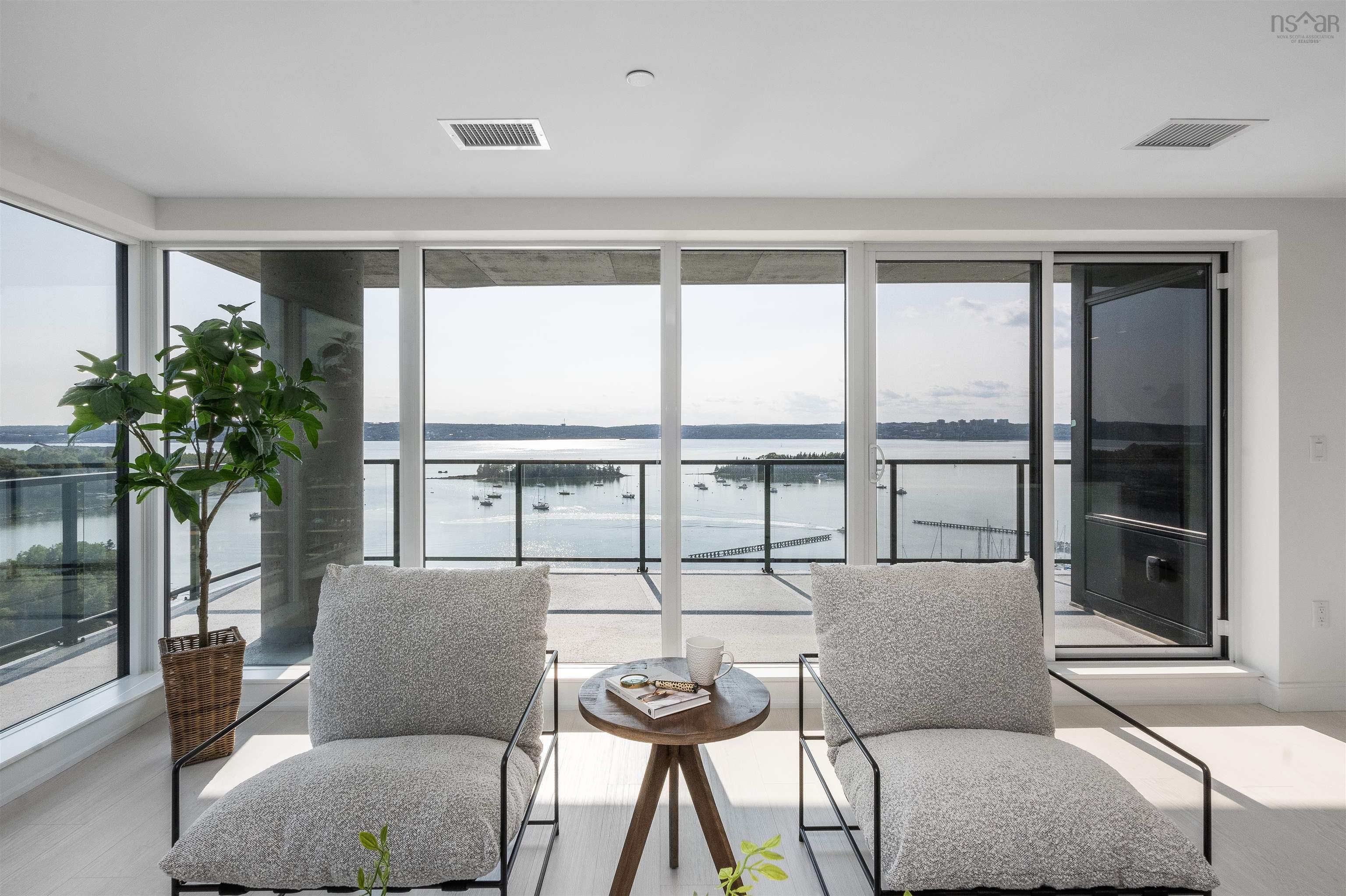 $859,000.00: 1401 72 Seapoint Road, Dartmouth