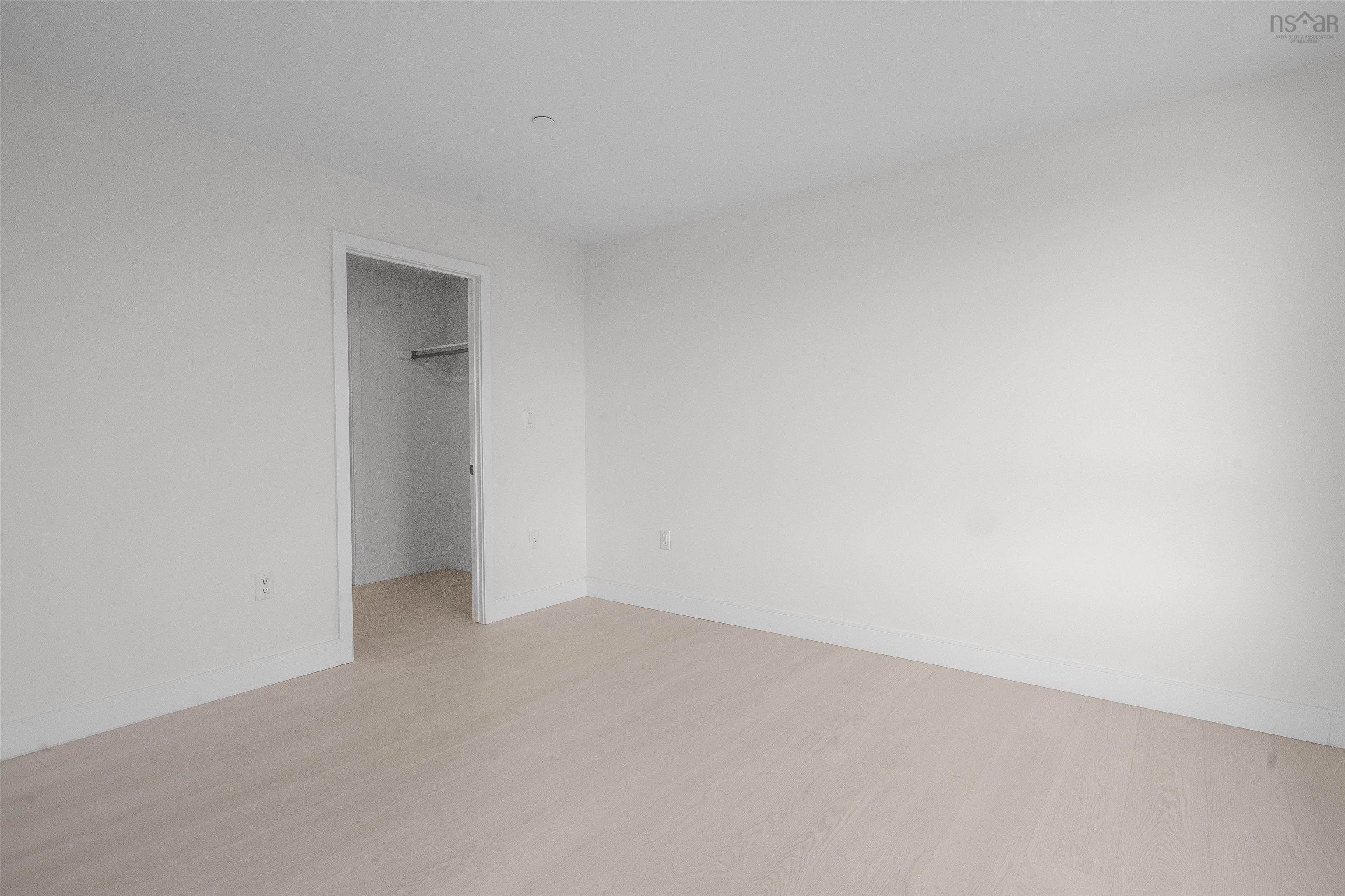 $859,000.00: 1401 72 Seapoint Road, Dartmouth