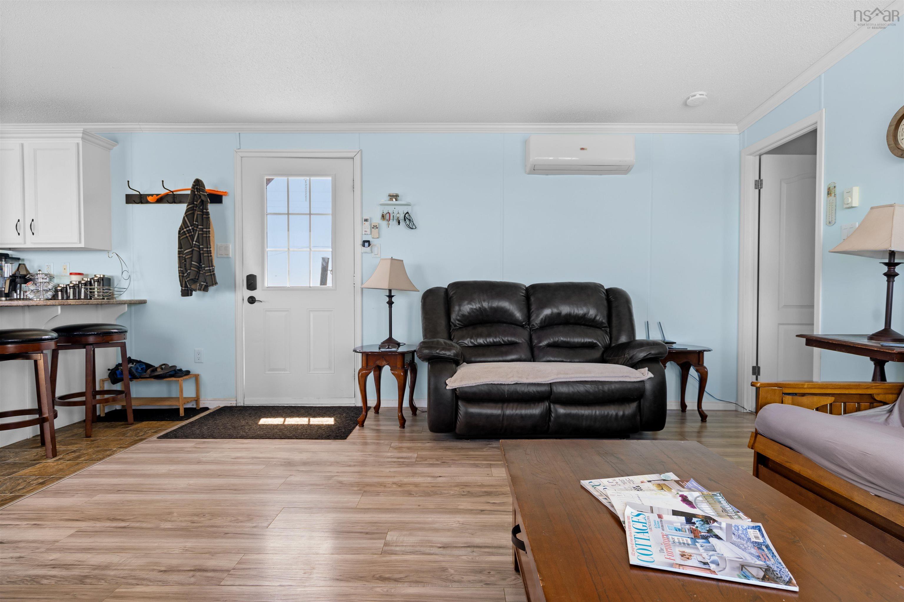 $343,000.00: 95 Chambers Lane, Sand Point