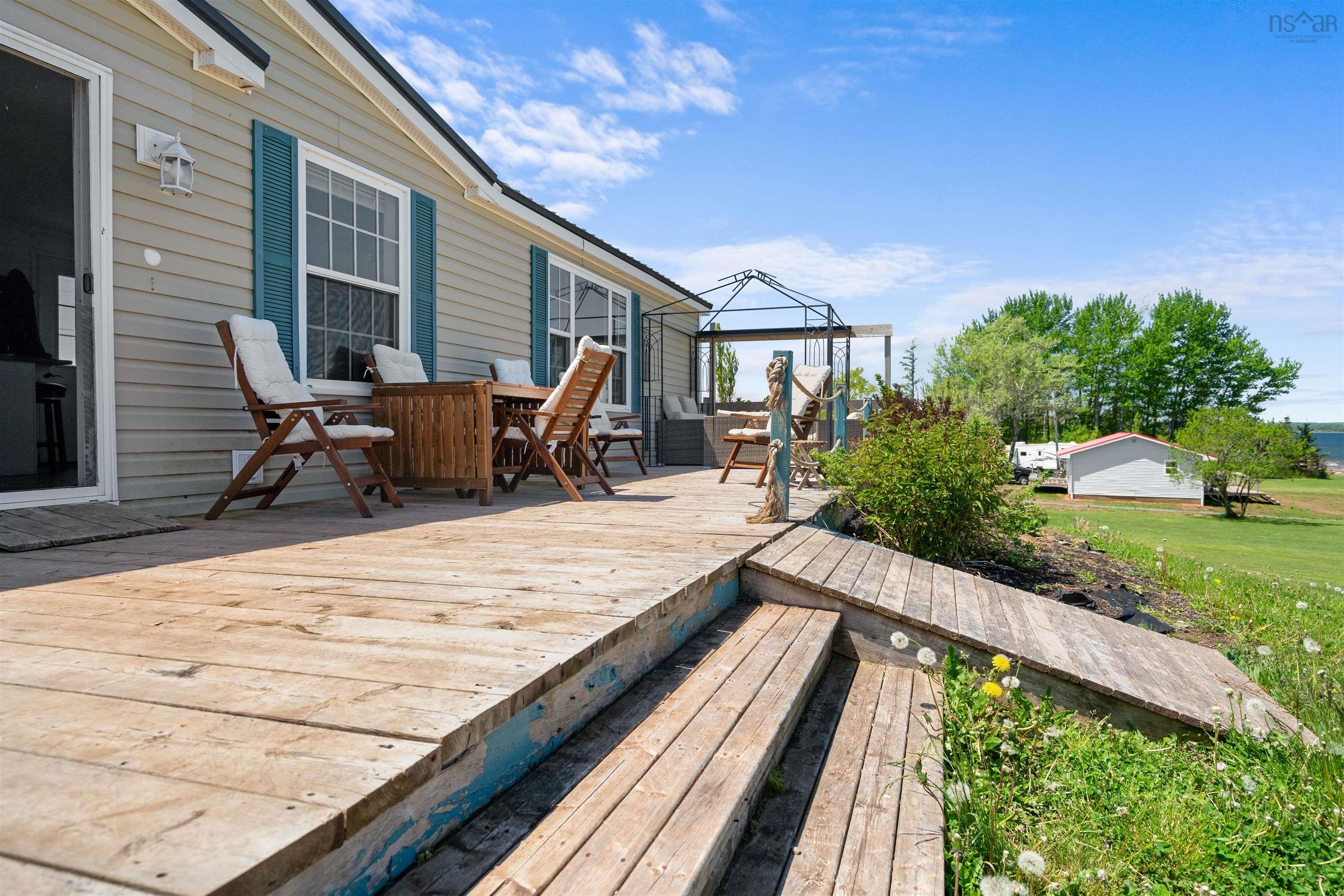 $343,000.00: 95 Chambers Lane, Sand Point