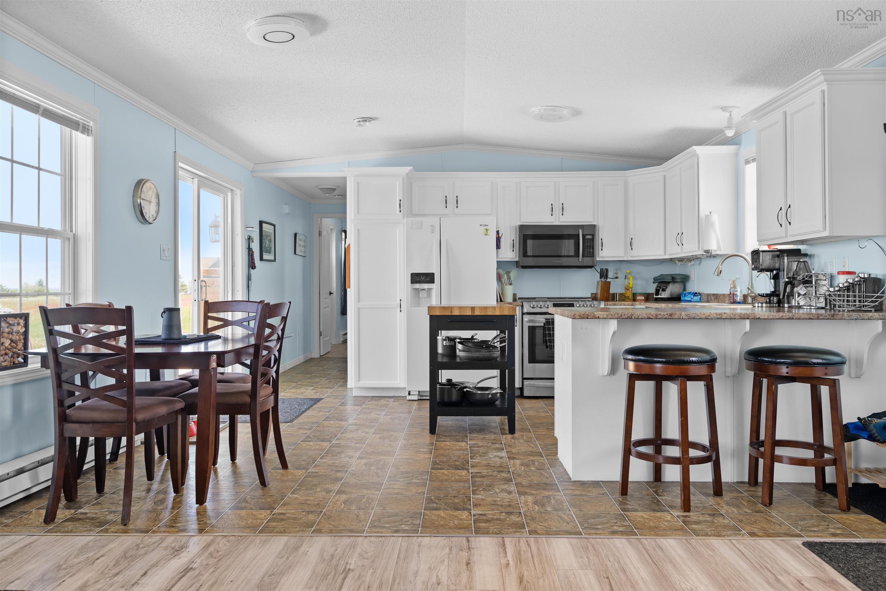 $343,000.00: 95 Chambers Lane, Sand Point