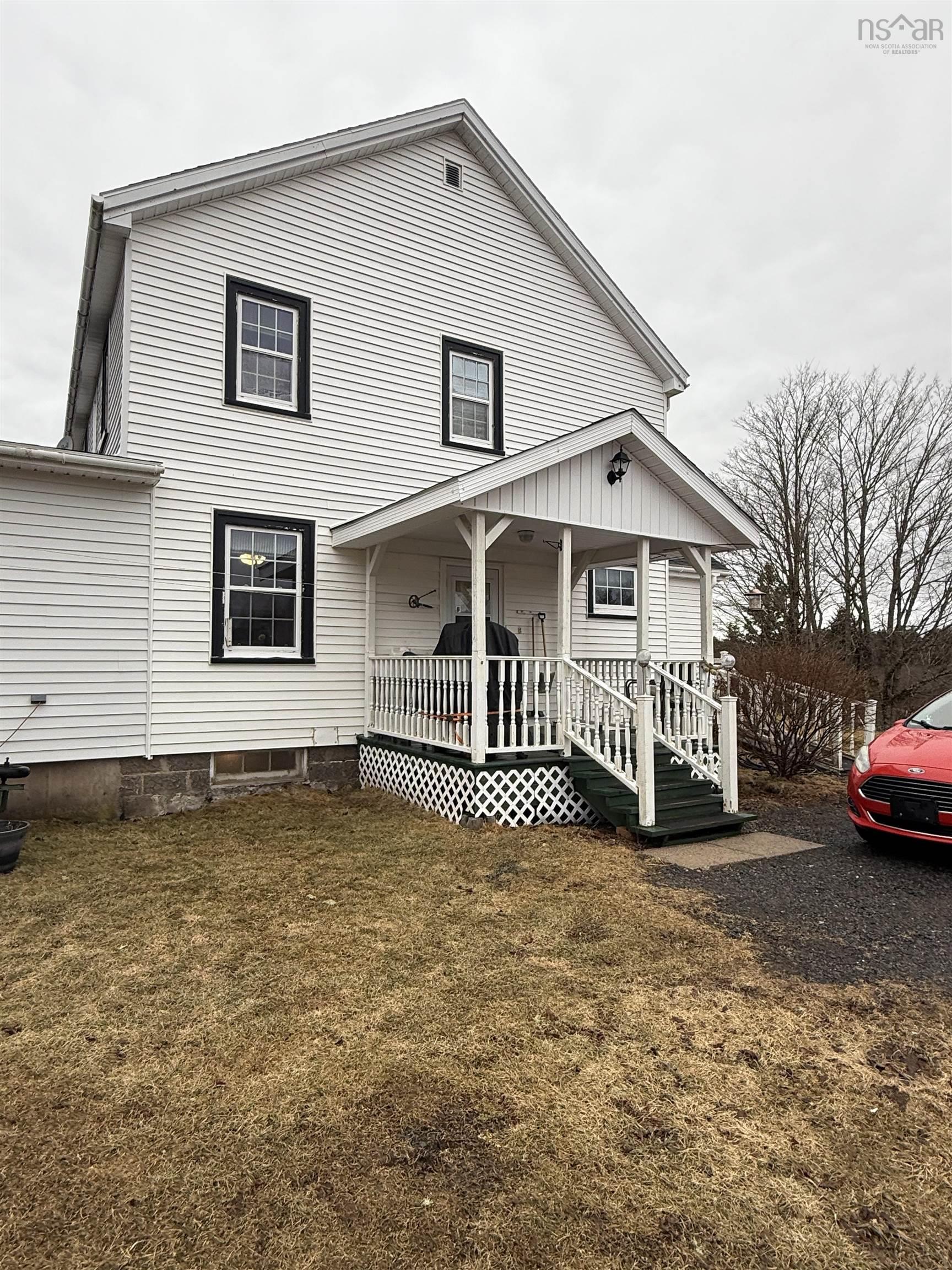 $279,900.00: 67 Copper Lake Road, Goshen