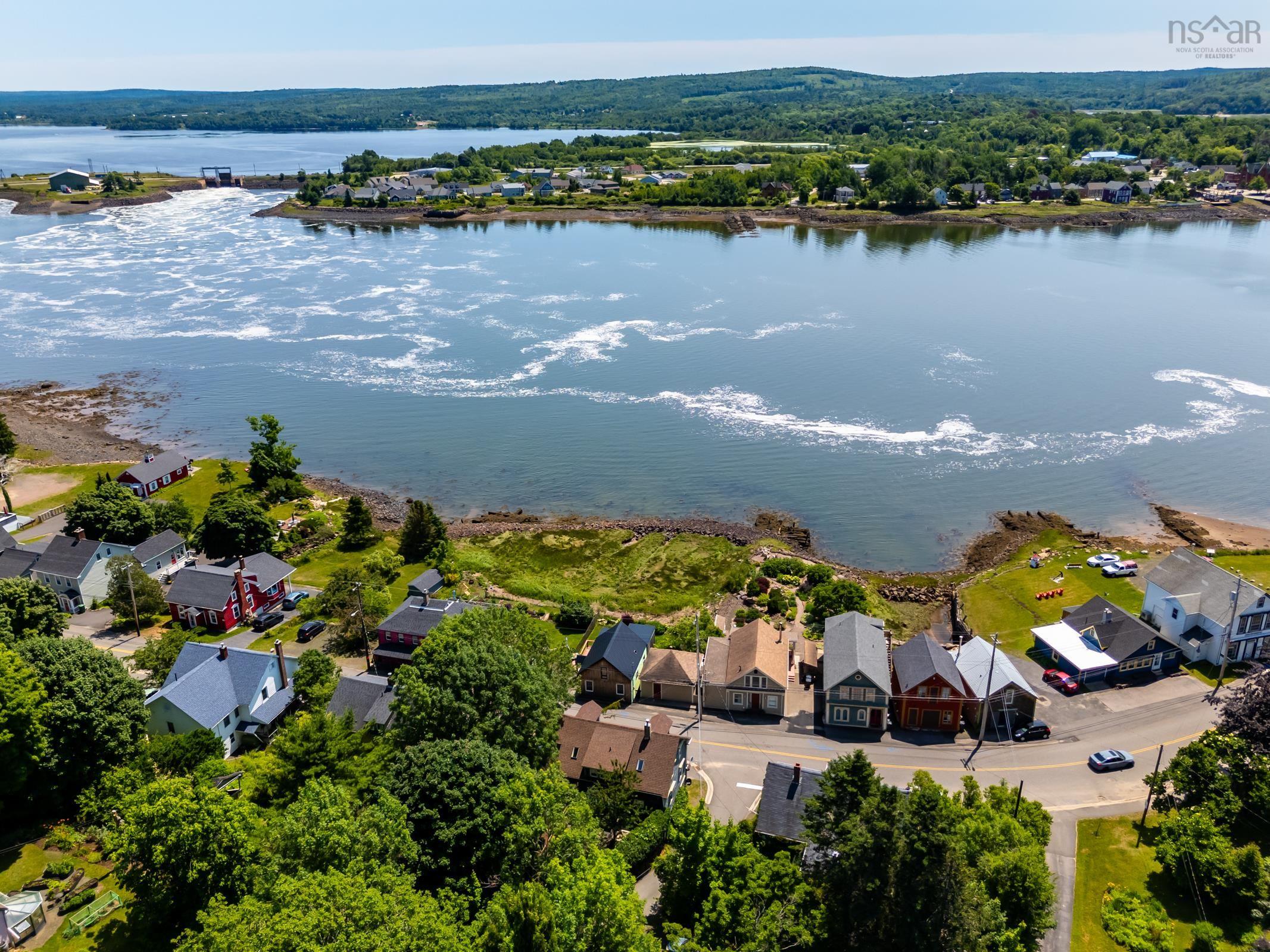 $344,000.00: 5365 Granville Road, Granville Ferry