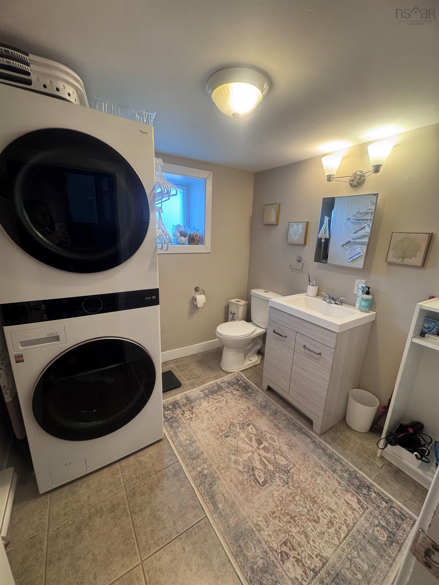 $350,000.00: 40 Westwood Drive, Truro