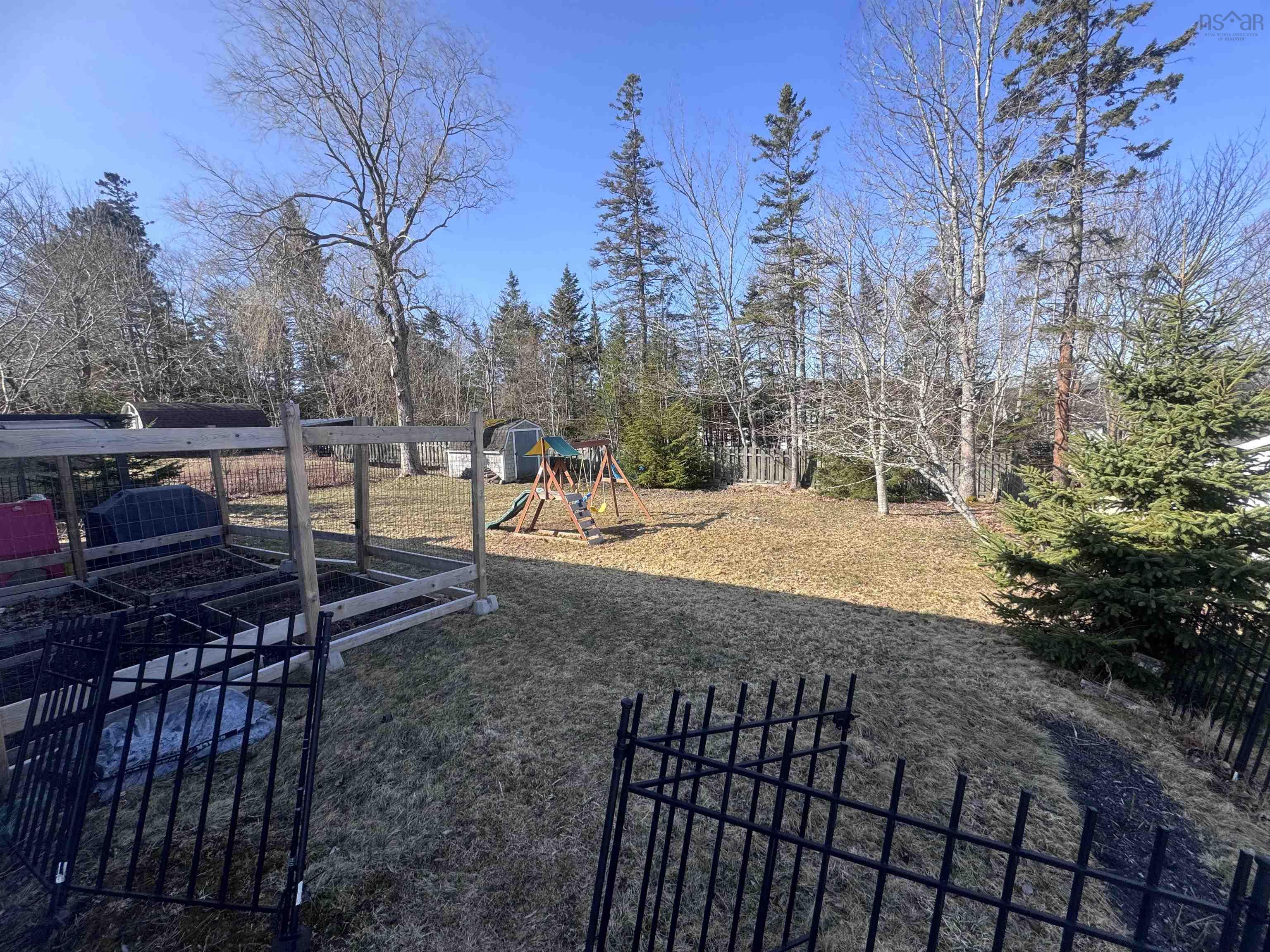 $350,000.00: 40 Westwood Drive, Truro