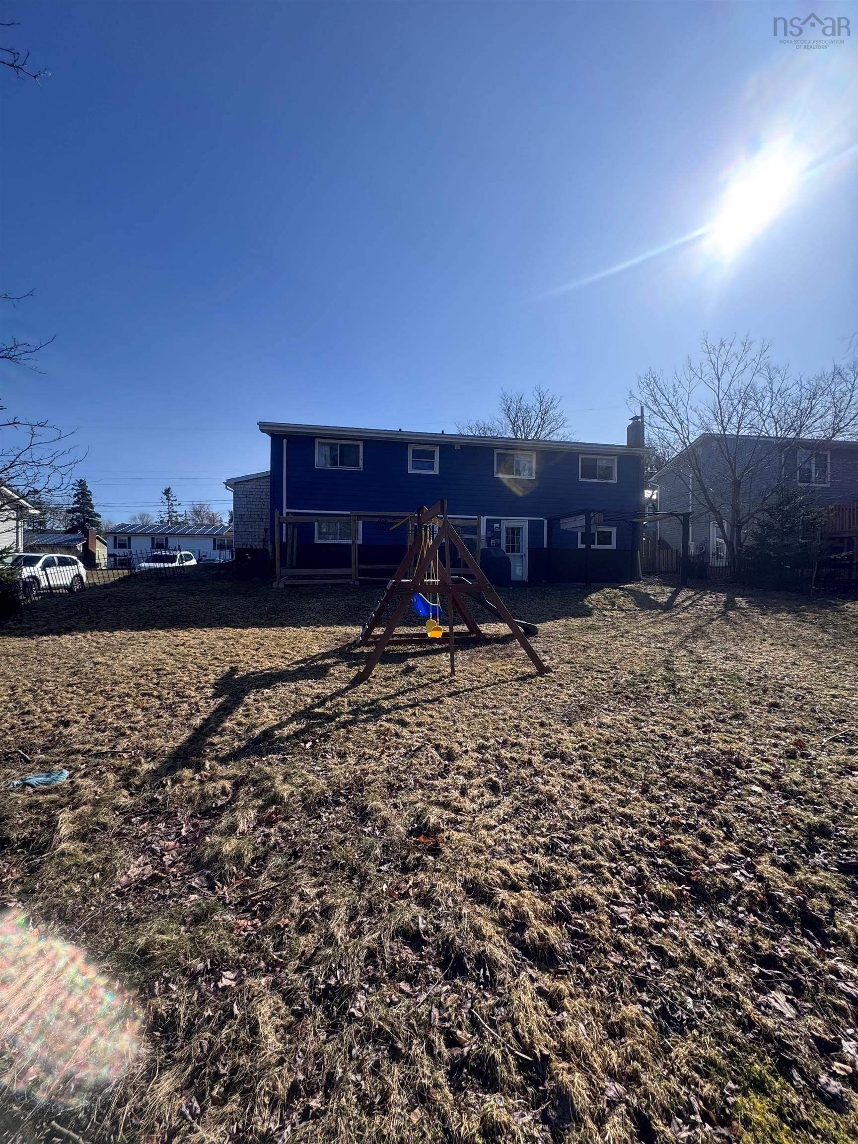 $350,000.00: 40 Westwood Drive, Truro