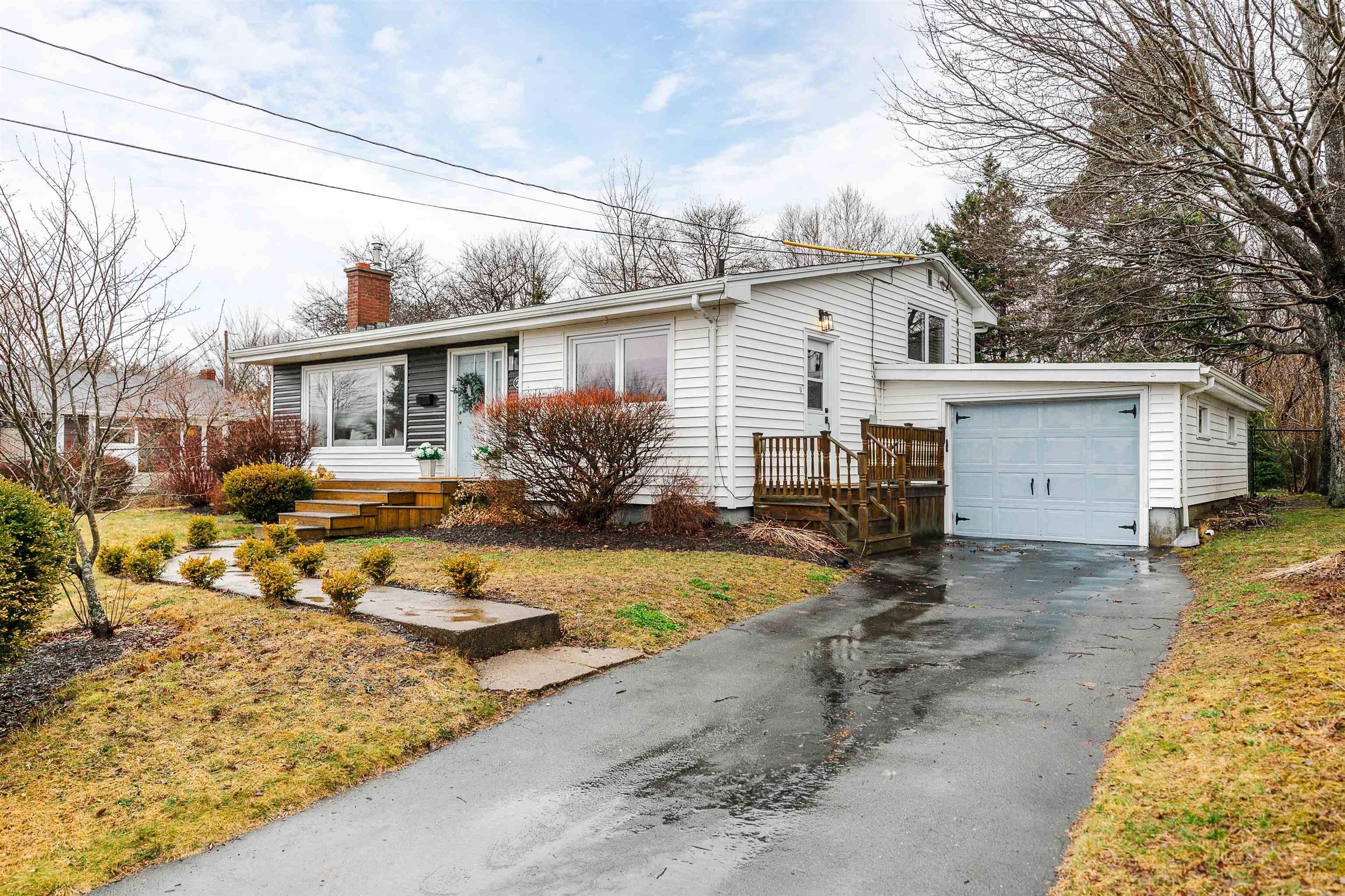 $549,900.00: 28 Anderson Street, Dartmouth