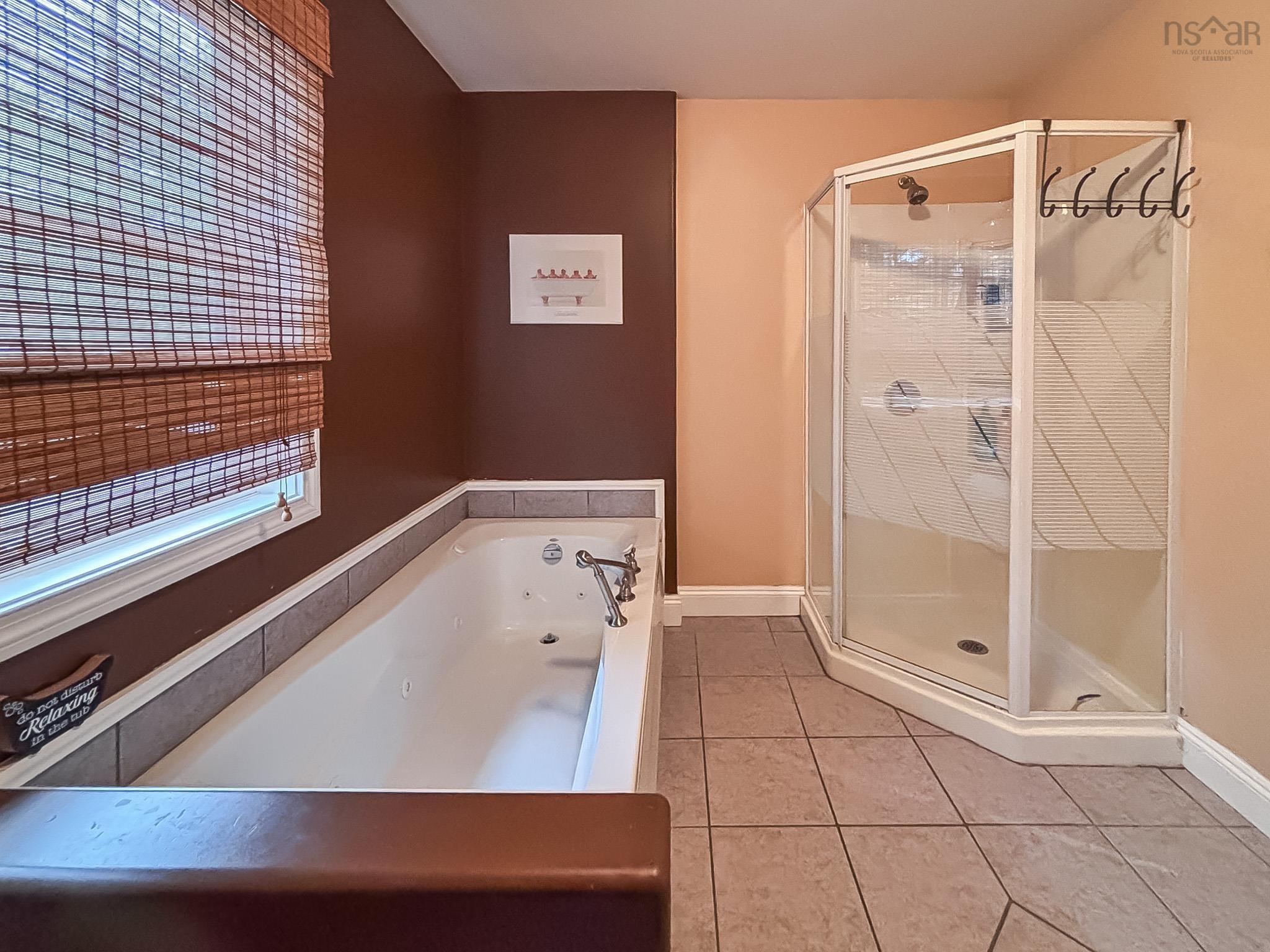 $399,900.00: 839 Lahave Street, Bridgewater