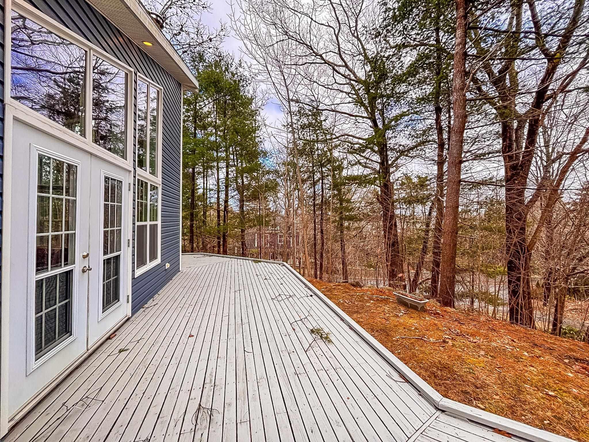 $399,900.00: 839 Lahave Street, Bridgewater
