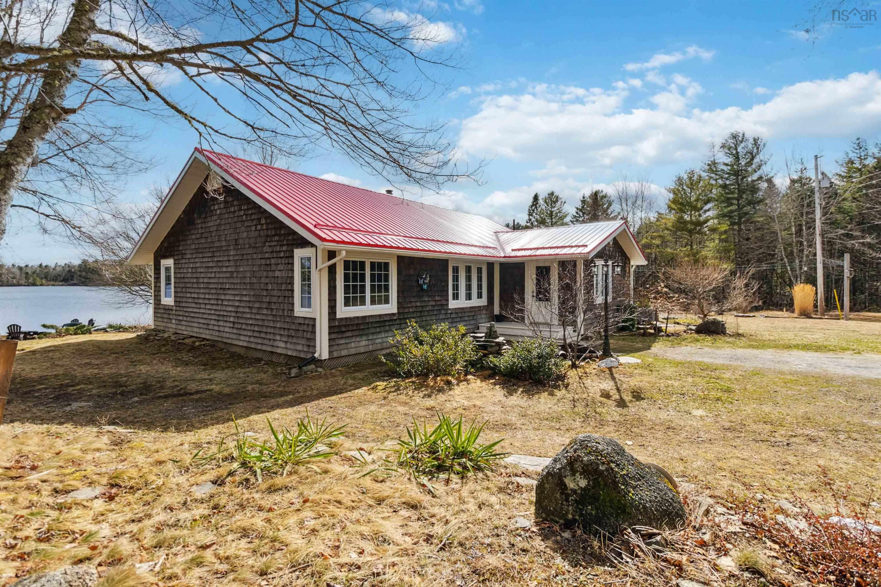 $435,000.00: 157 Freeman Lake Lane, Caledonia