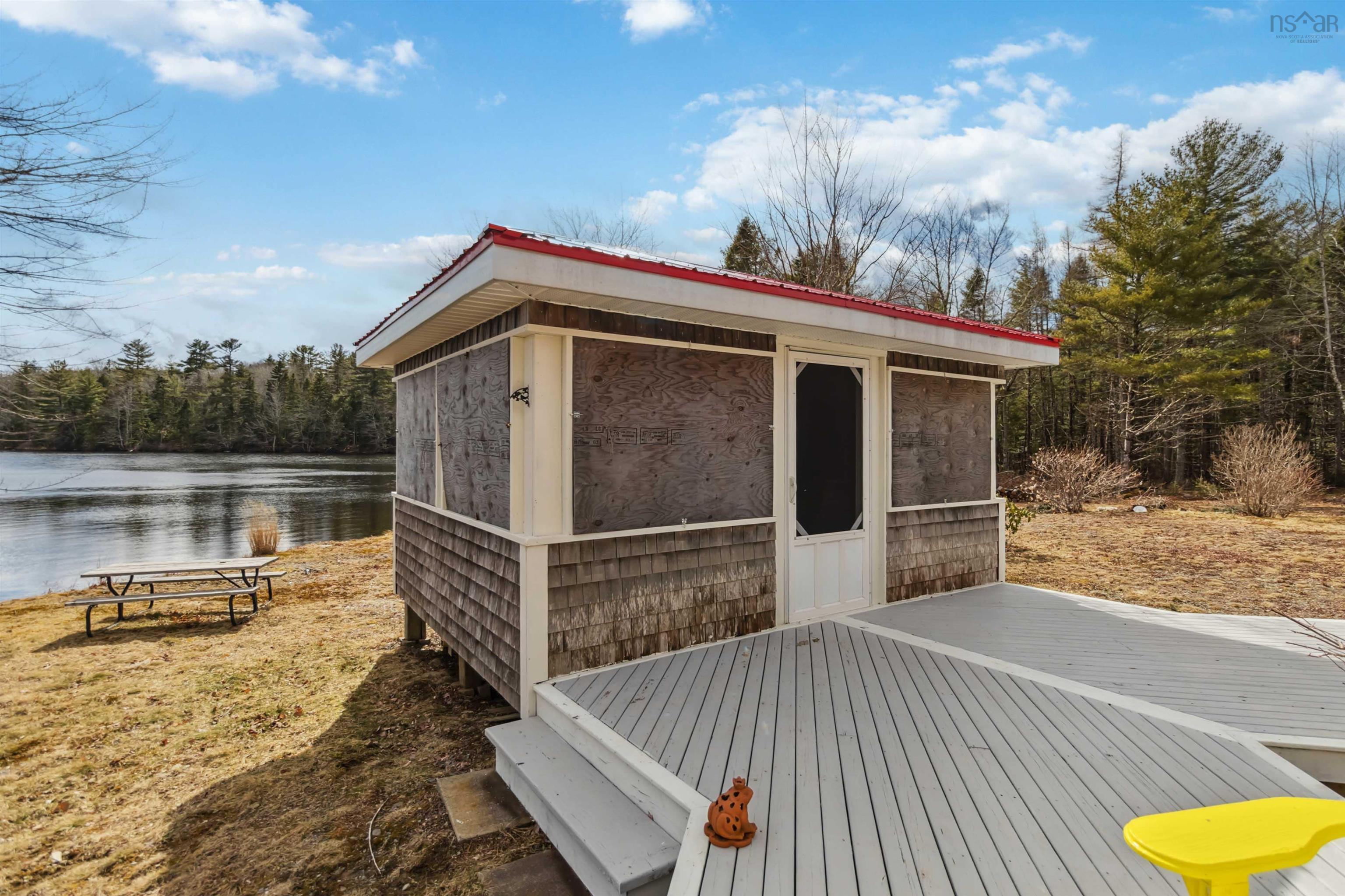 $435,000.00: 157 Freeman Lake Lane, Caledonia