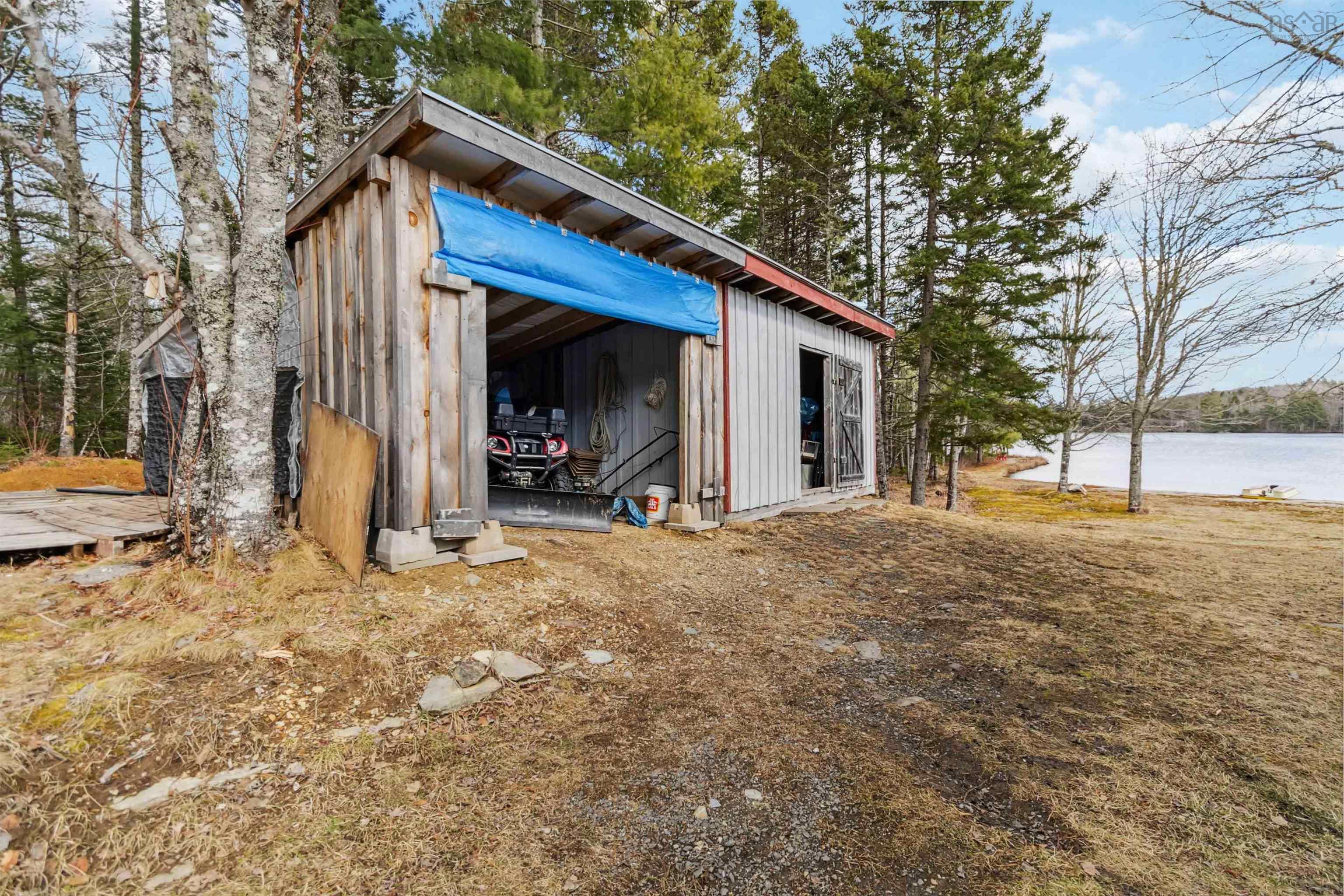 $435,000.00: 157 Freeman Lake Lane, Caledonia