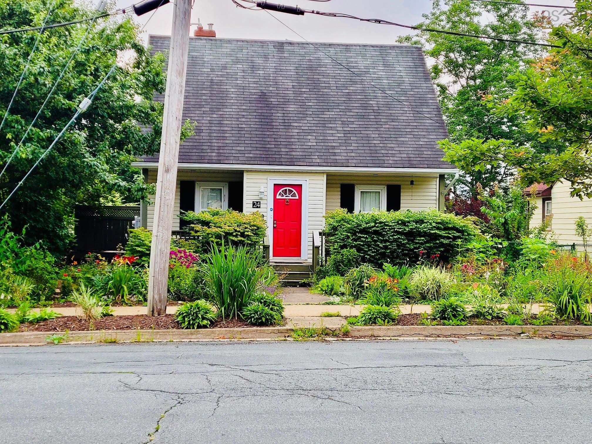 $699,900.00: 24 Frances Street, Dartmouth