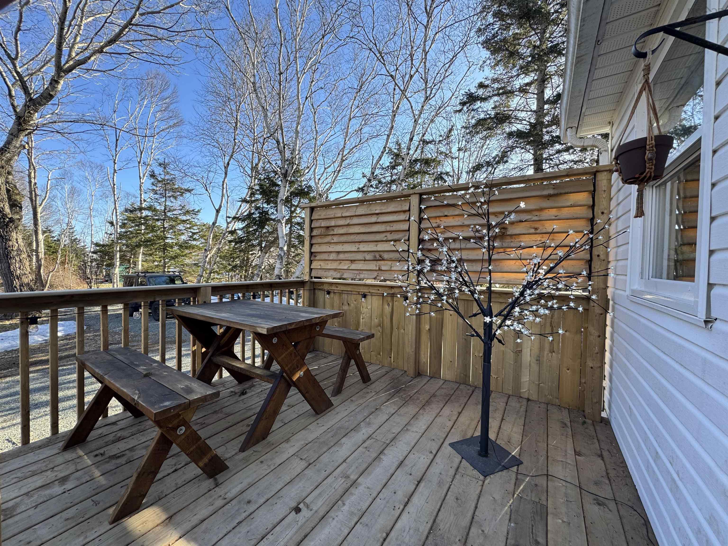 $199,000.00: 2187 Kings Road, Howie Centre