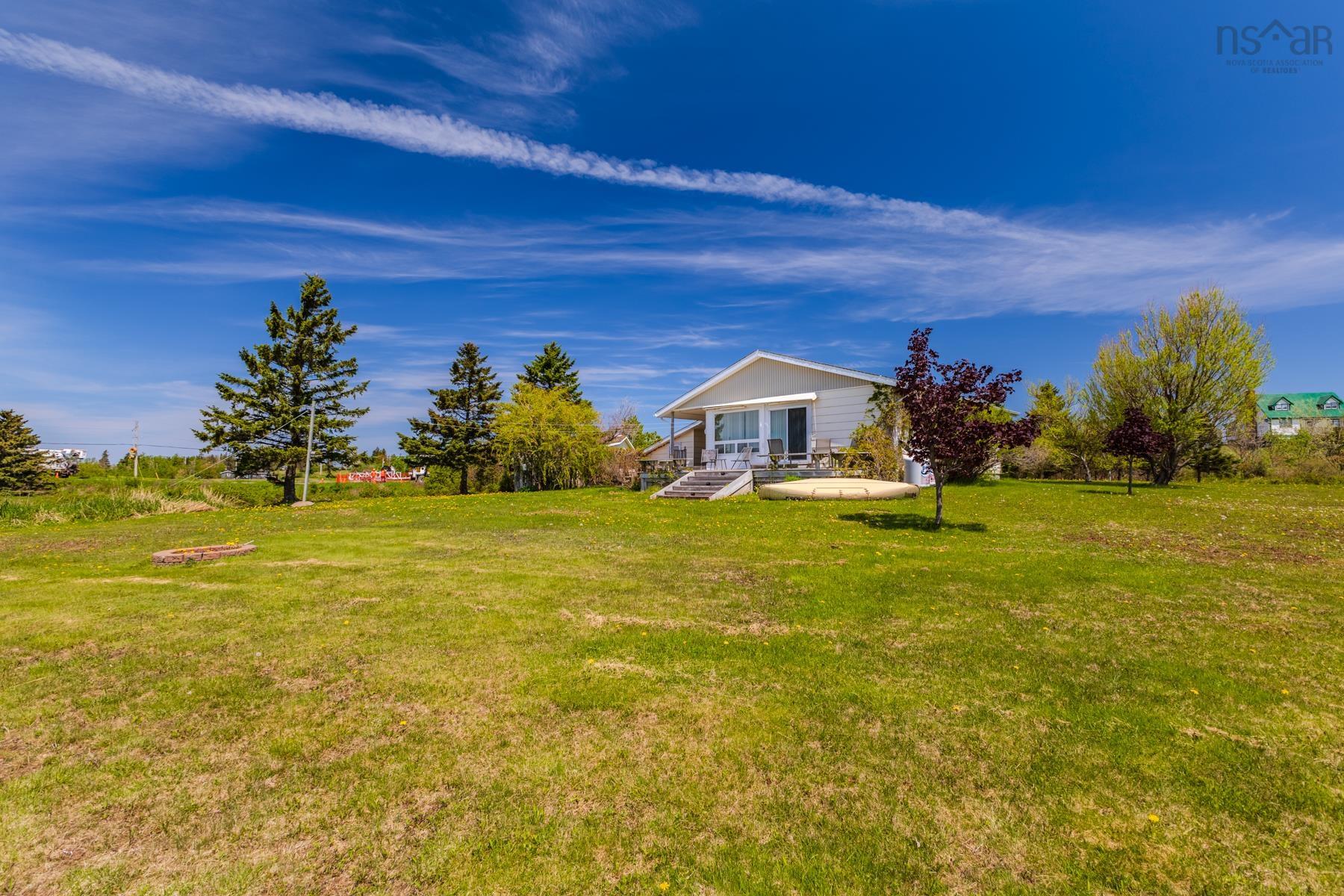 $389,900.00: 496 Caribou Island Road, Caribou Island