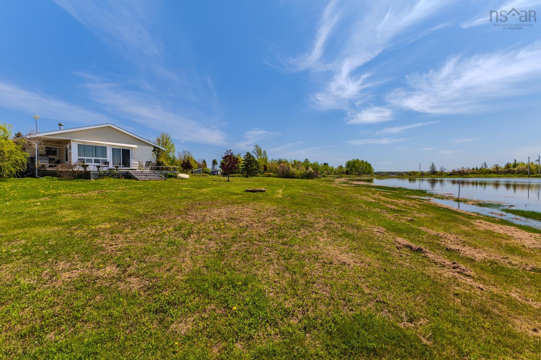 $389,900.00: 496 Caribou Island Road, Caribou Island