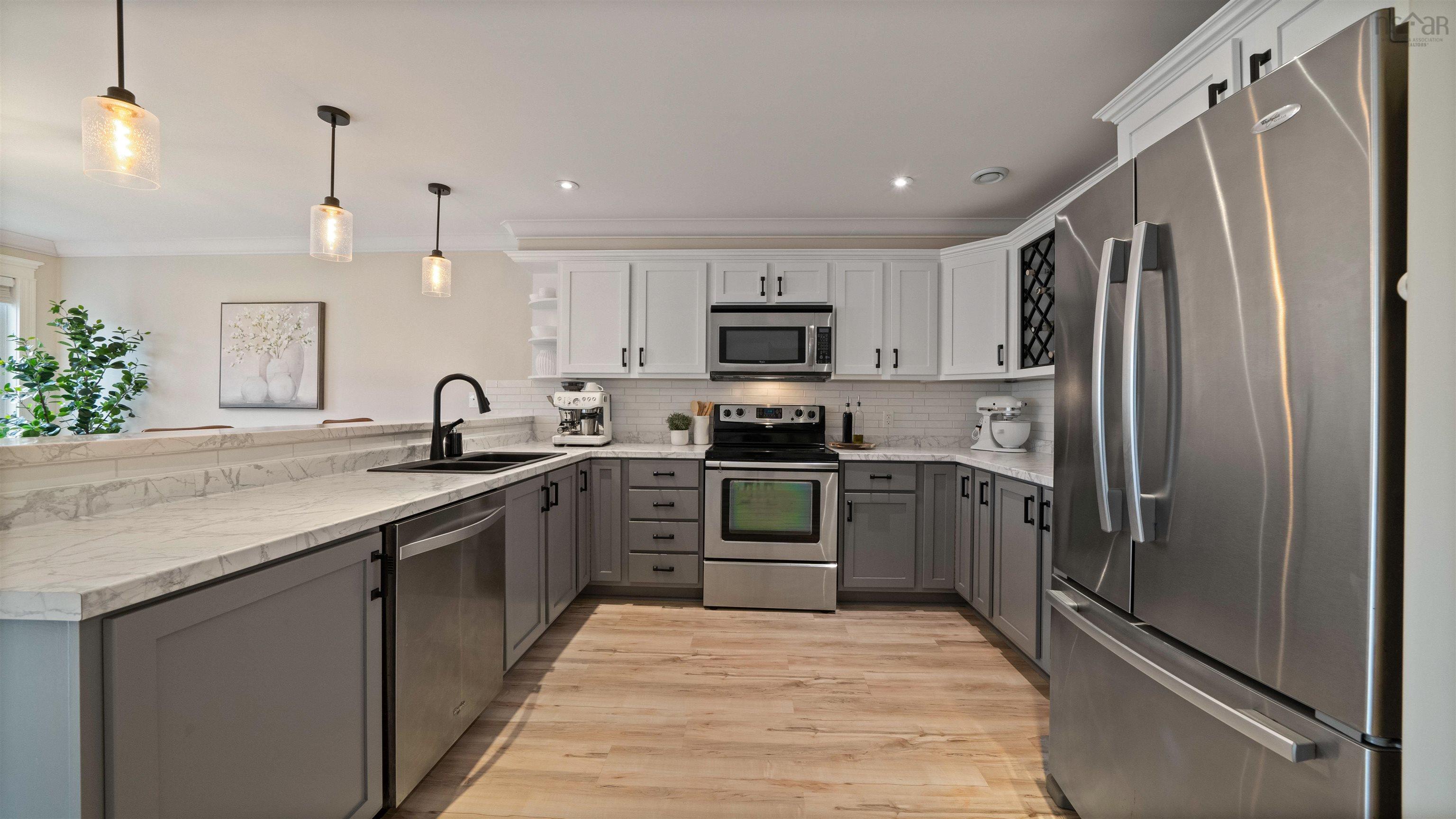 $694,900.00: 342 Bently Drive, Halifax