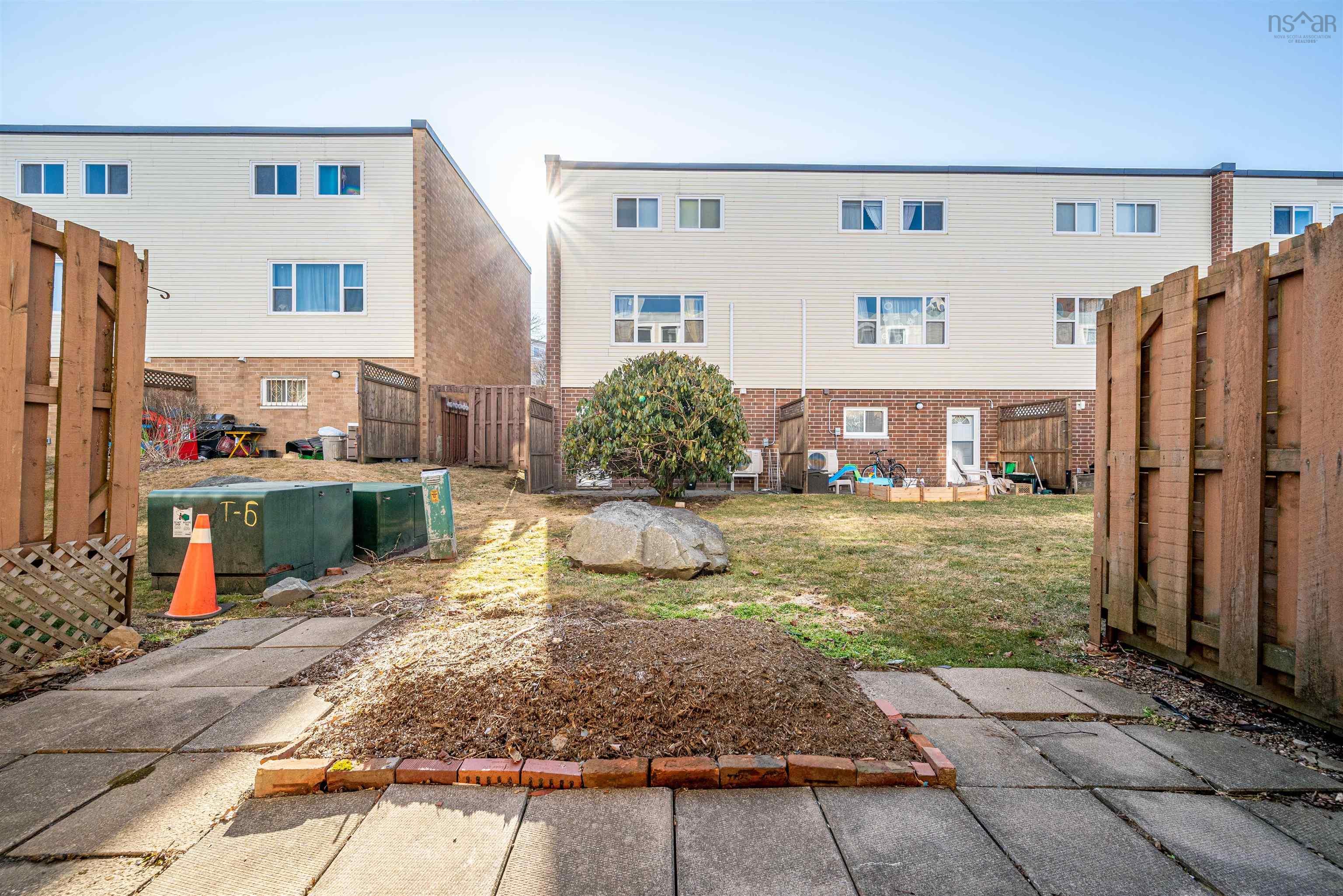 $475,000.00: 5526 Stoneham Court, Halifax