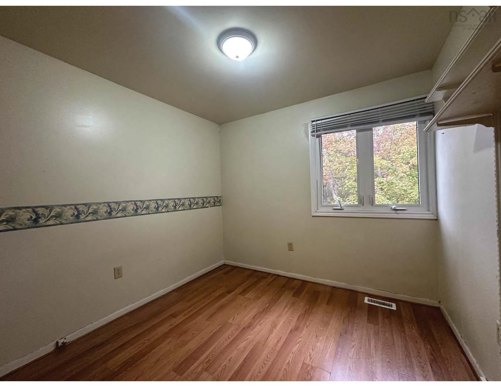$405,000.00: 19 Westridge Drive, Halifax