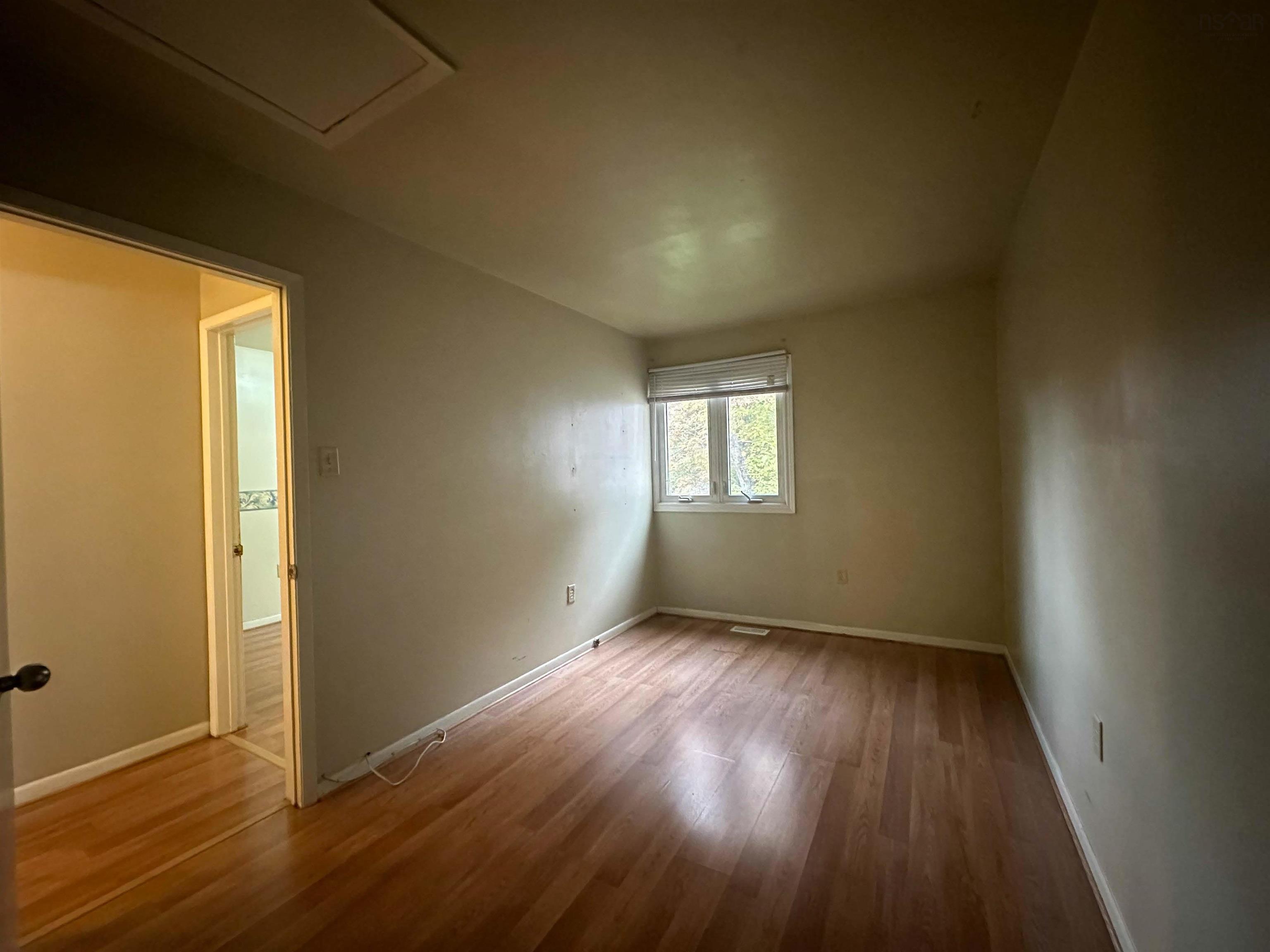 $405,000.00: 19 Westridge Drive, Halifax