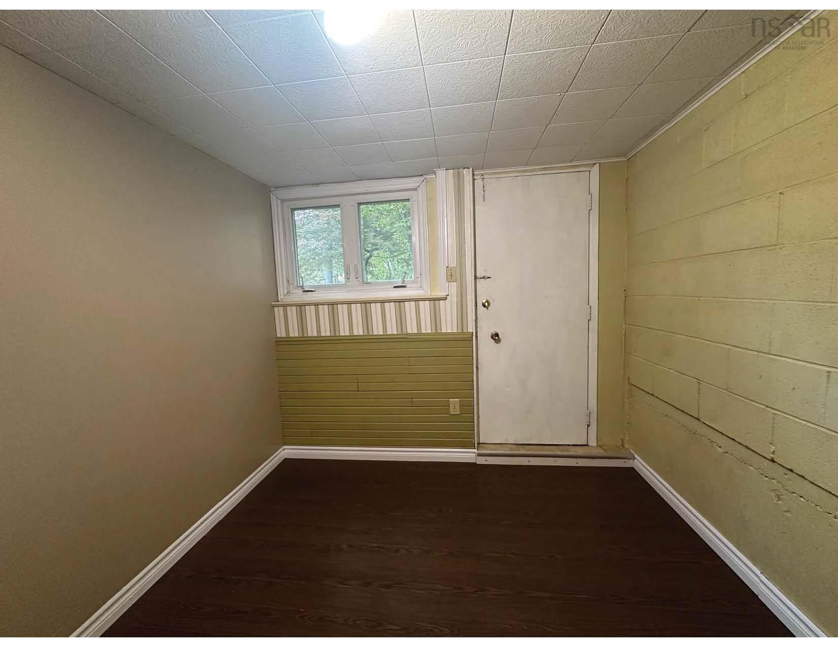$405,000.00: 19 Westridge Drive, Halifax