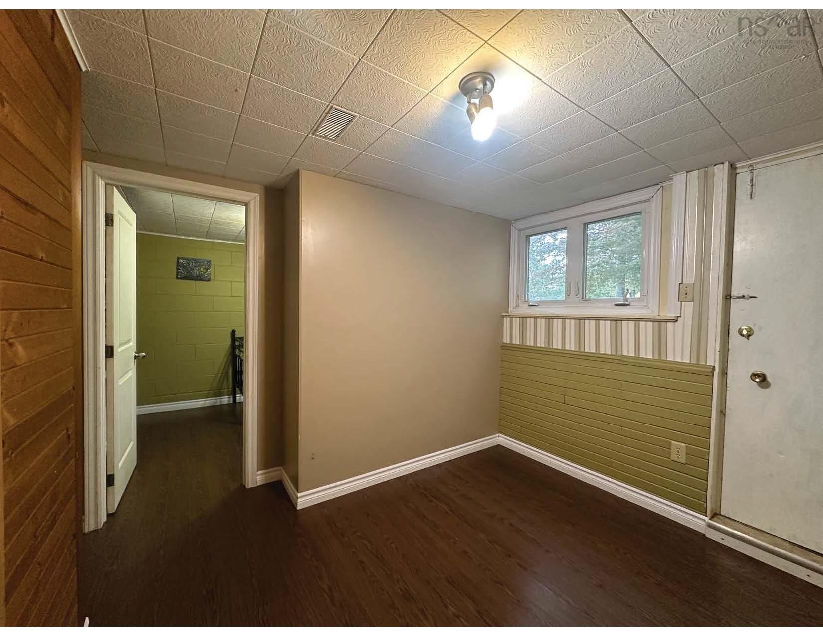 $405,000.00: 19 Westridge Drive, Halifax