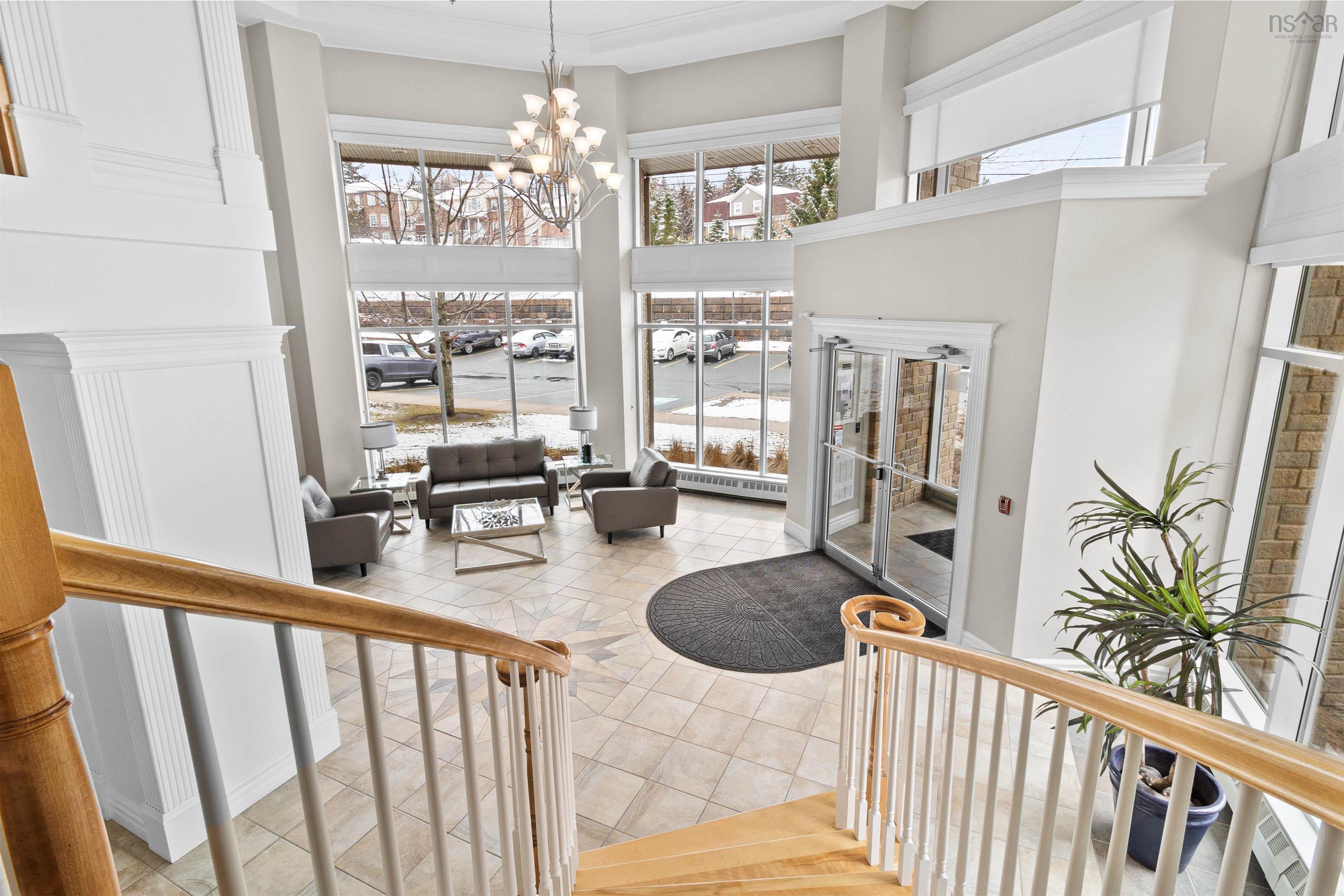 $549,900.00: 403 120 Southgate Drive, Bedford