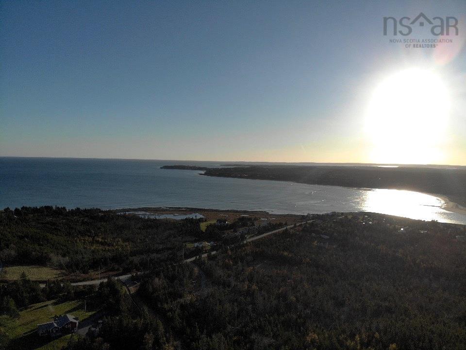$350,000.00: 819 West Lawrencetown Road, Lawrencetown