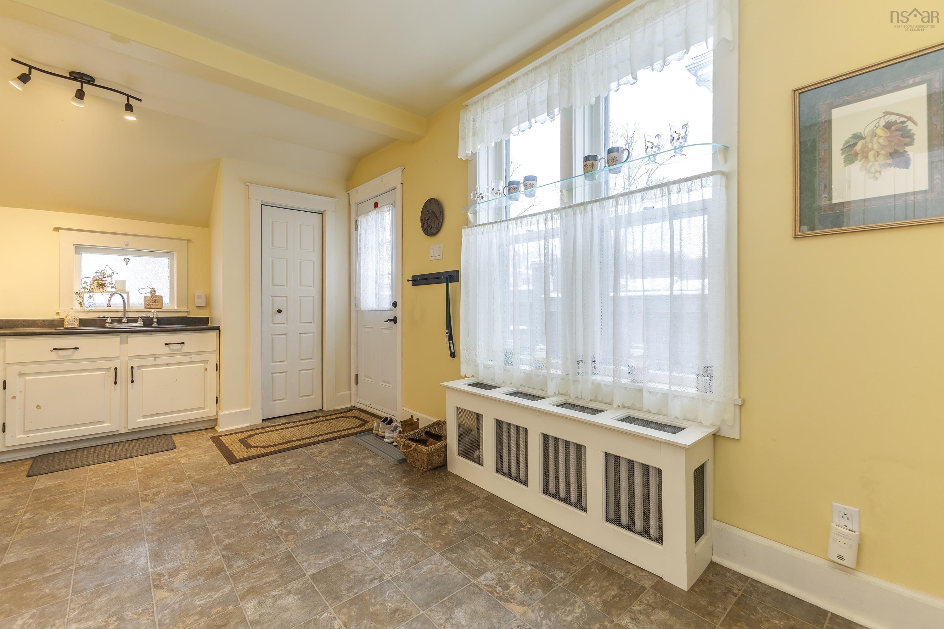 $194,500.00: 350 Lorne Street, New Glasgow