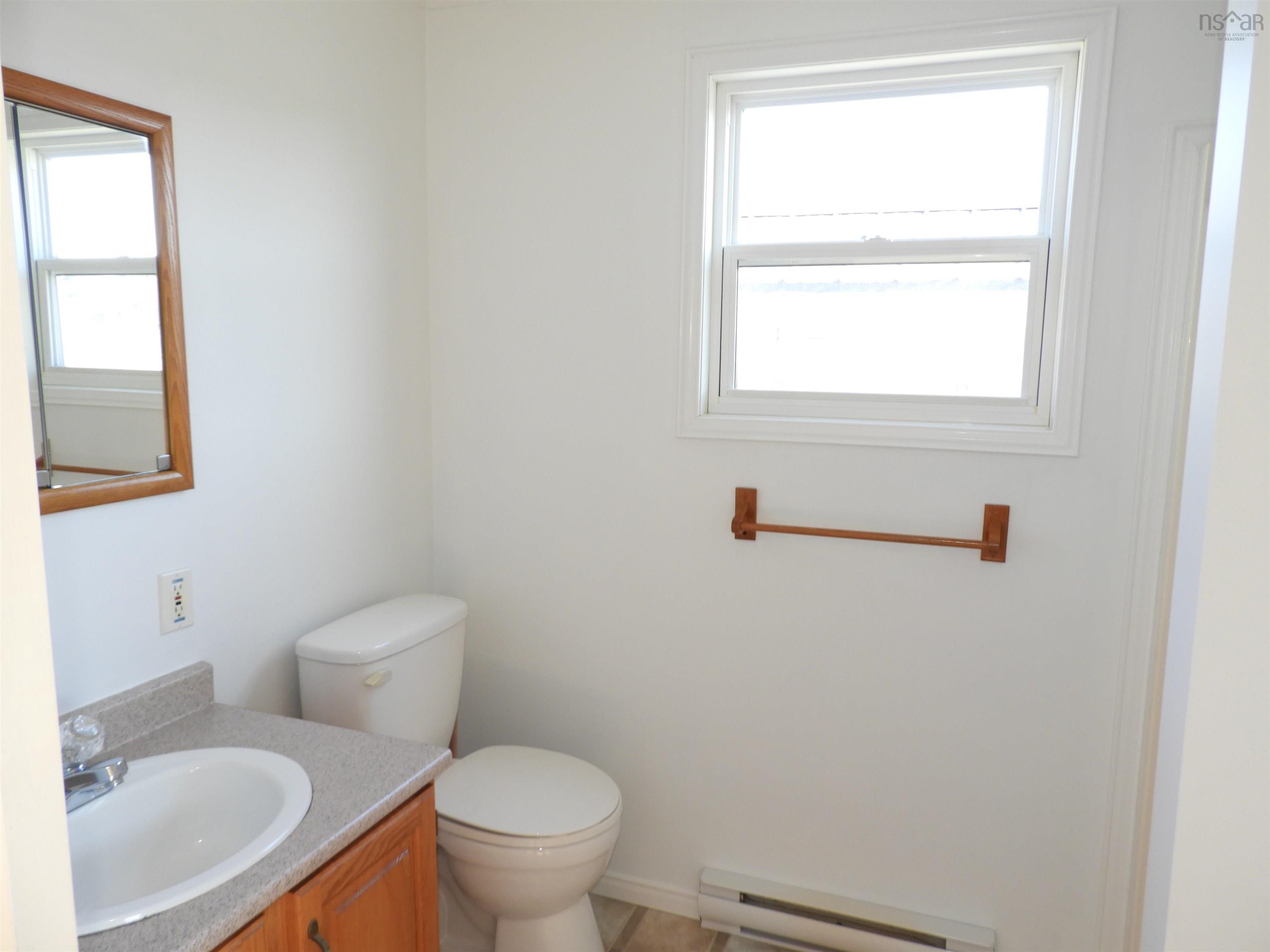 $220,000.00: 120 Haven Drive, Bridgewater