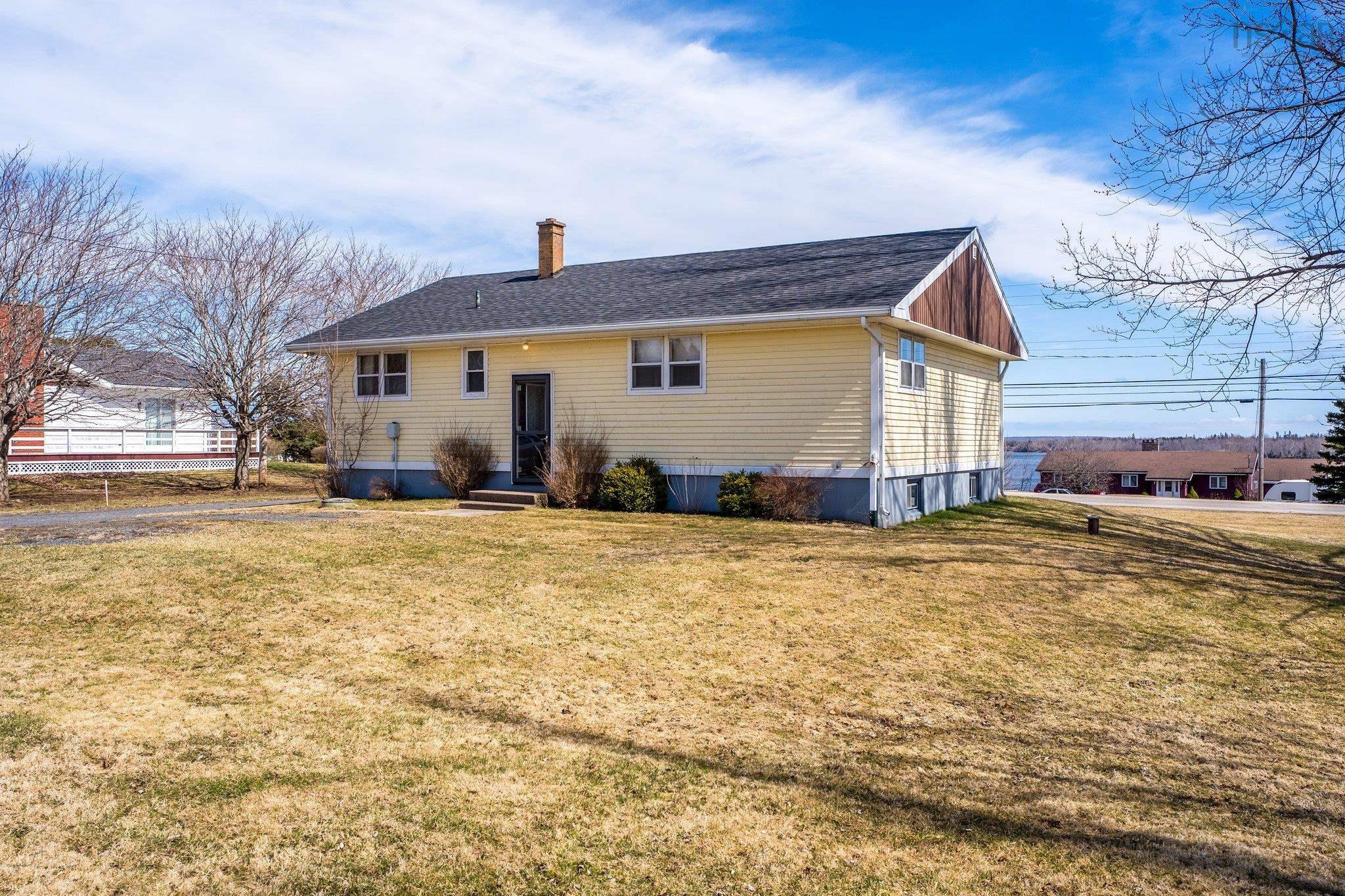 $289,900.00: 1877 Highway 376, Lyons Brook