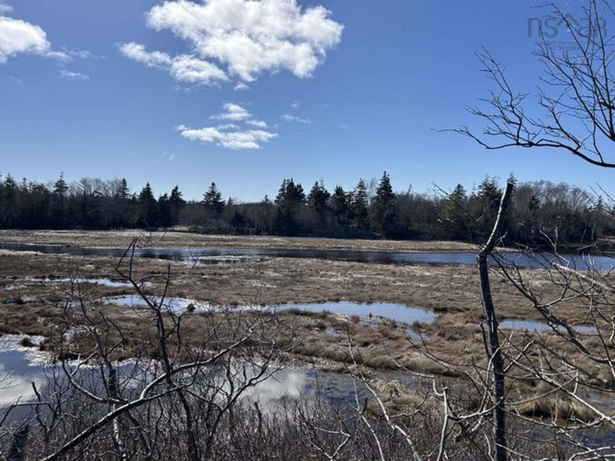 $27,500.00: Chemin Isaac, Sluice Point