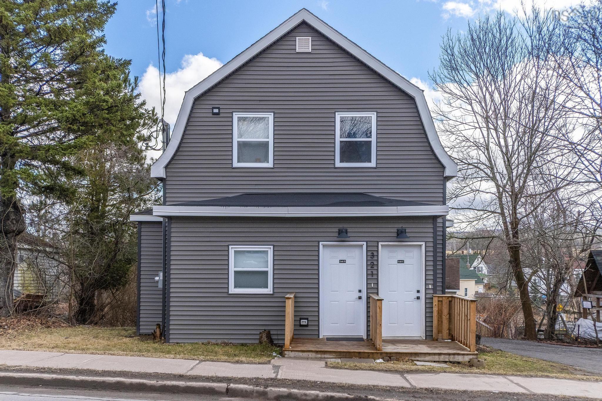$499,900.00: 321 South Foord Street, Stellarton