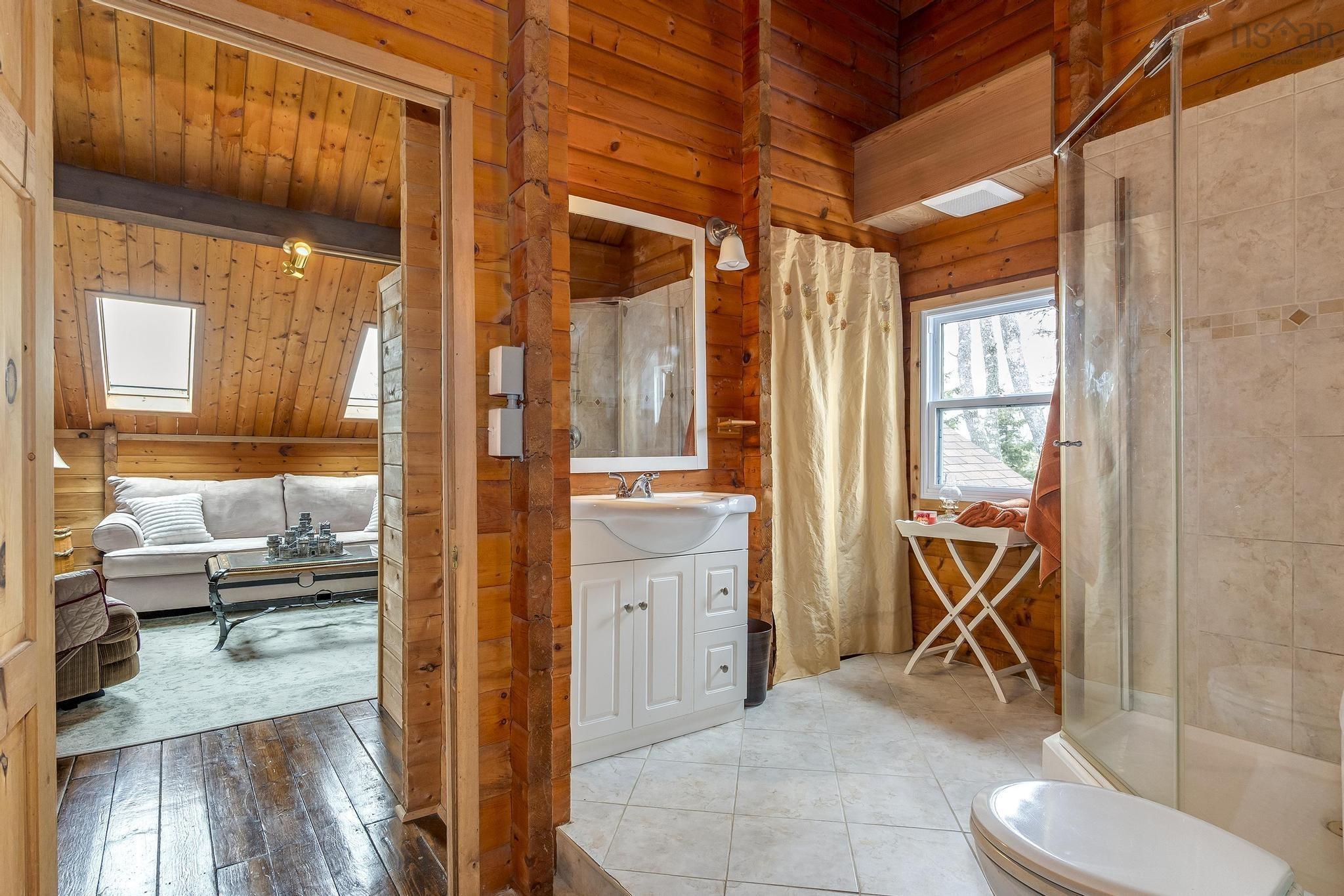 $724,900.00: 208 East Jeddore Road, Oyster Pond