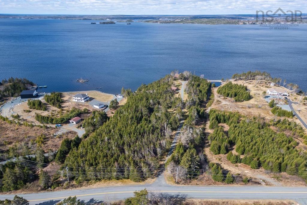 $724,900.00: 208 East Jeddore Road, Oyster Pond