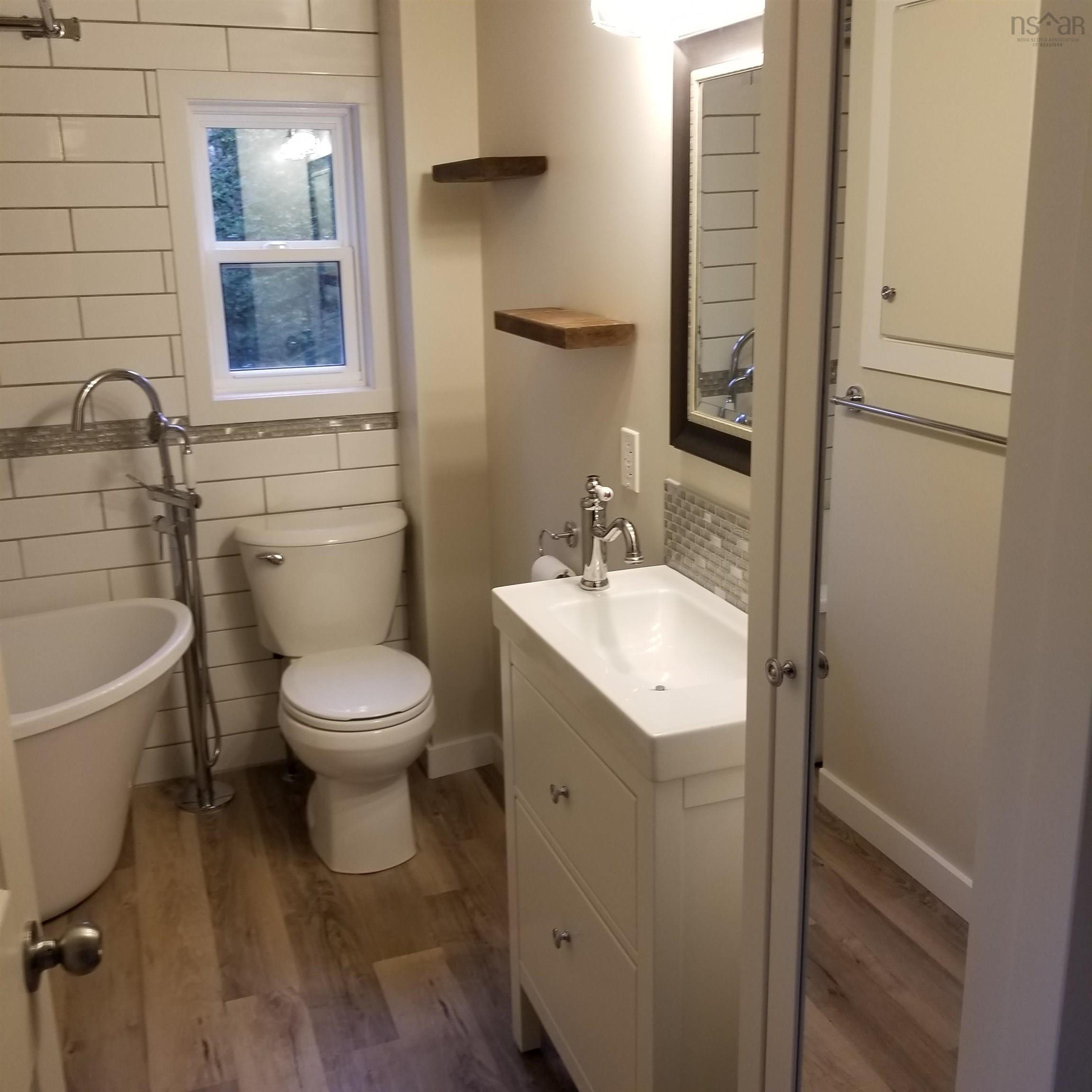 $499,500.00: 1825 Old Sambro Road, Williamswood