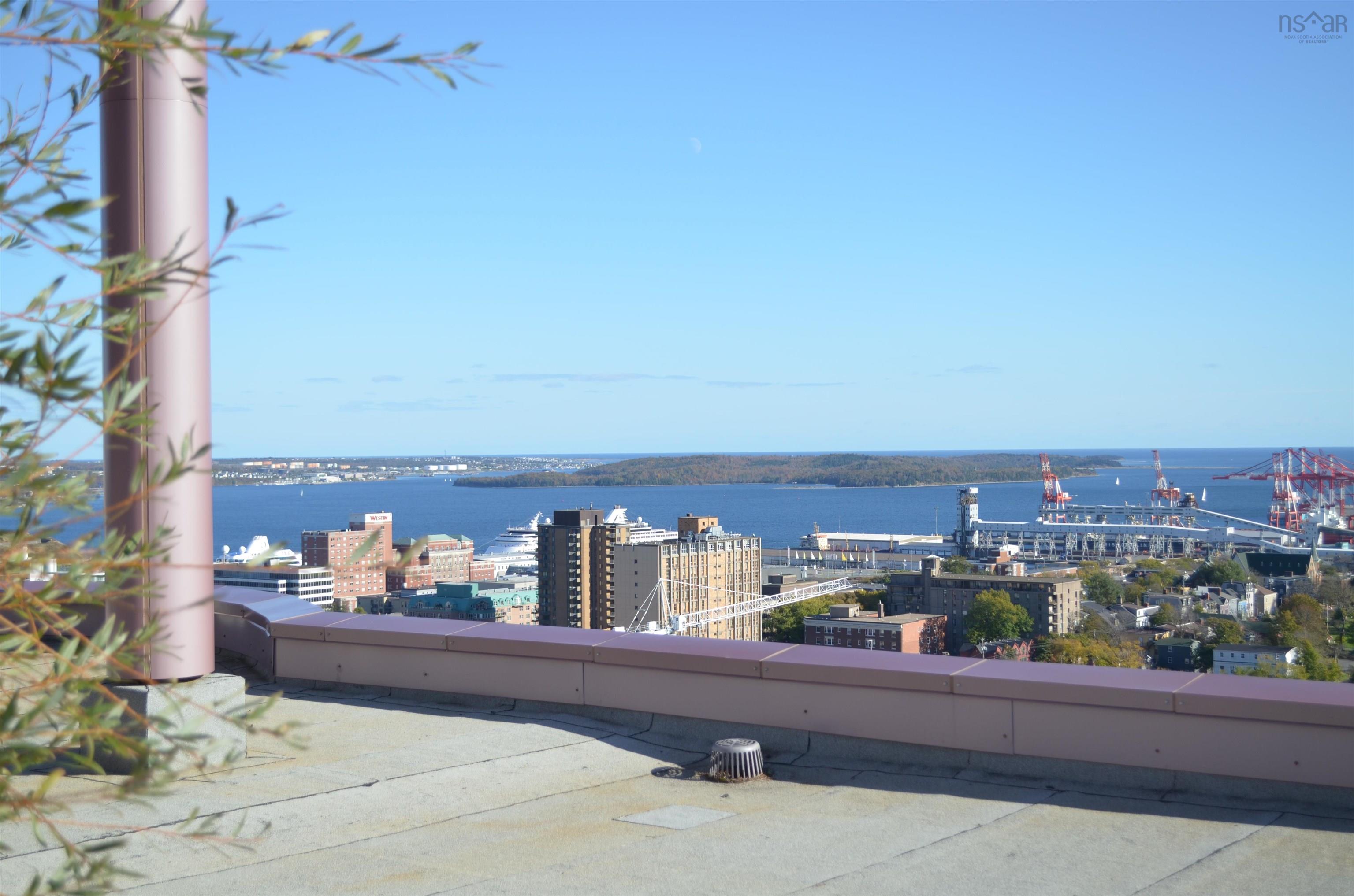 $1,095,000.00: 1407 1550 Dresden Row, Halifax