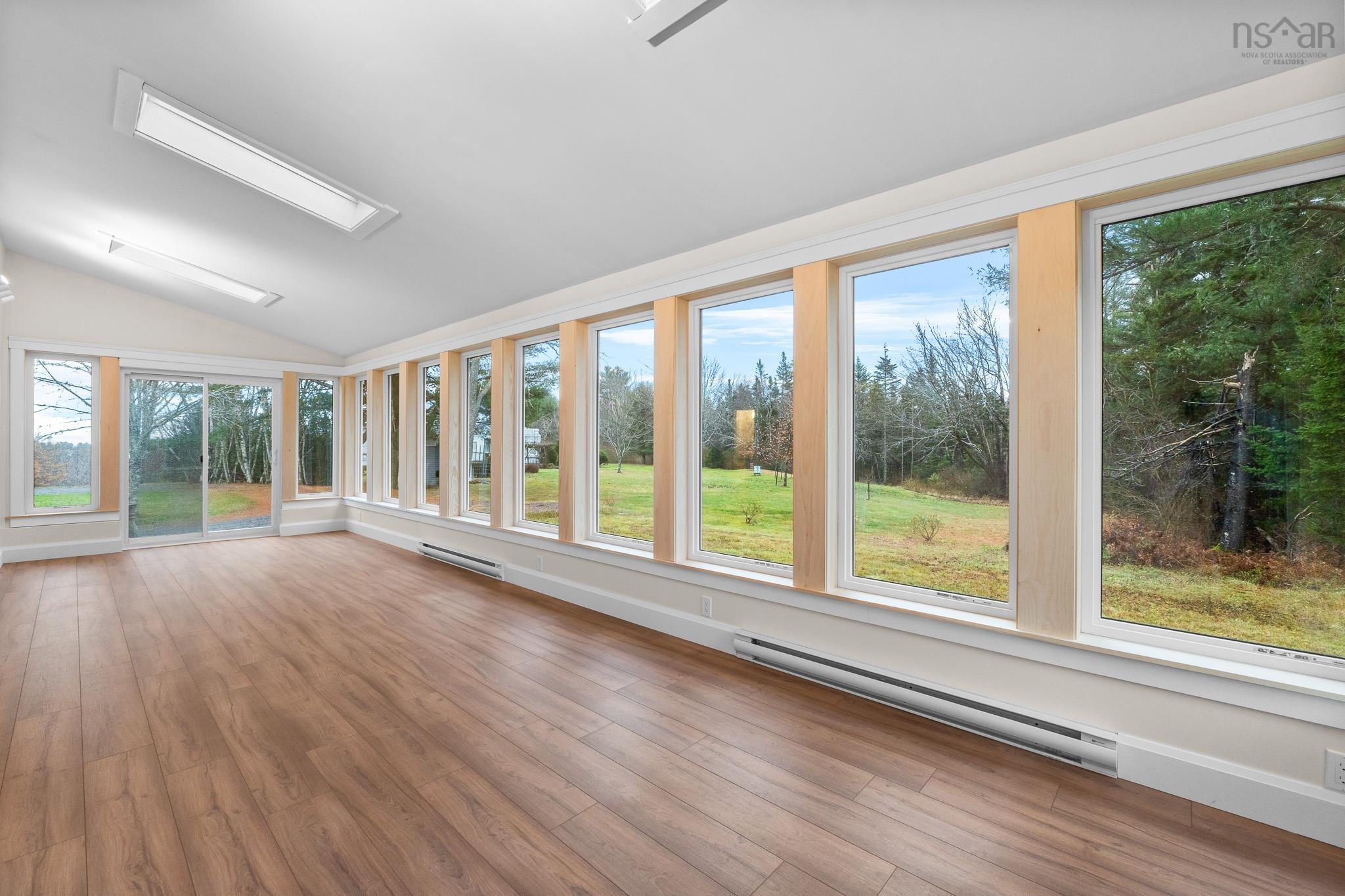 $899,000.00: 36 Whitetail Lane, Maders Cove