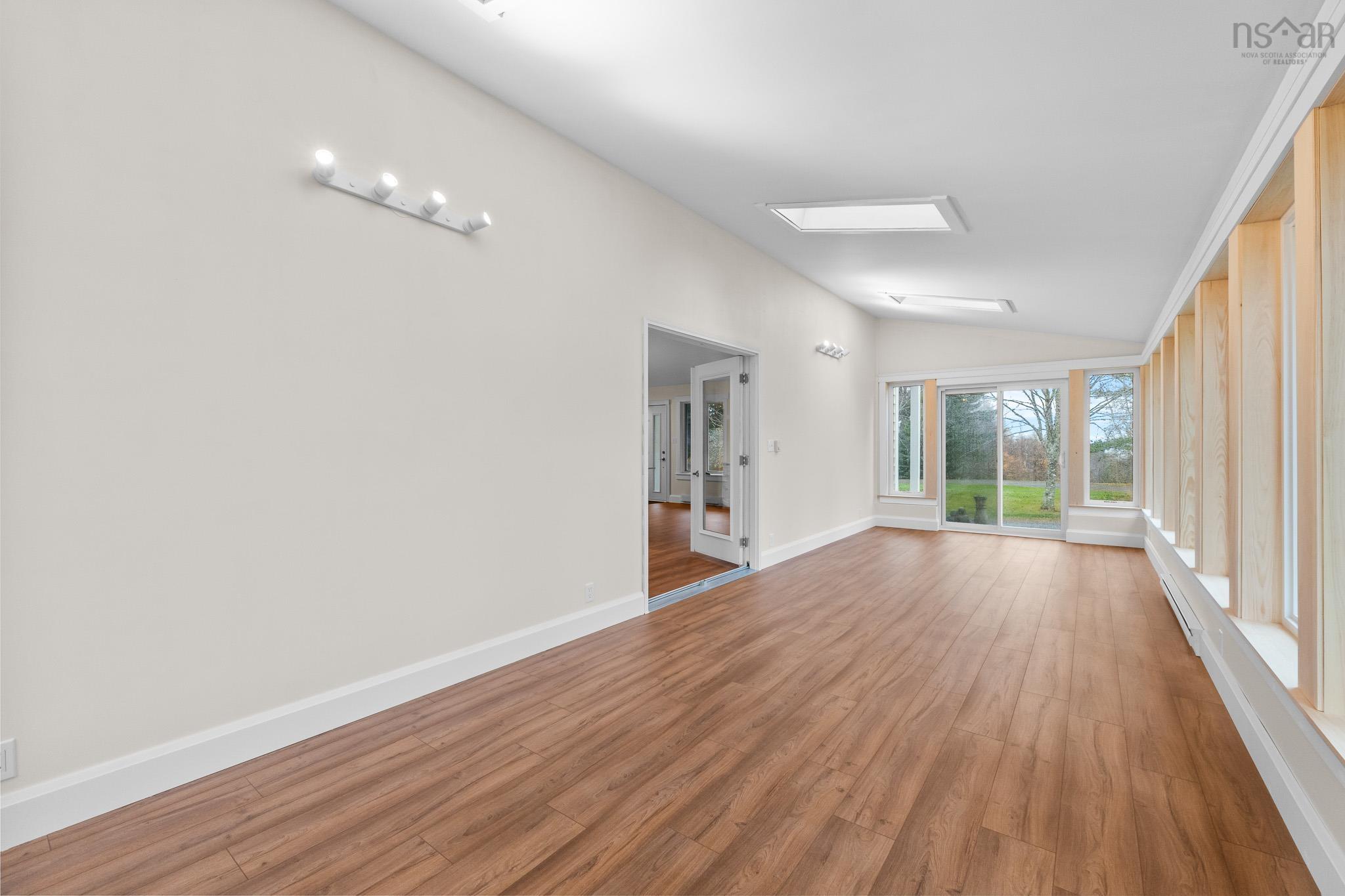 $899,000.00: 36 Whitetail Lane, Maders Cove