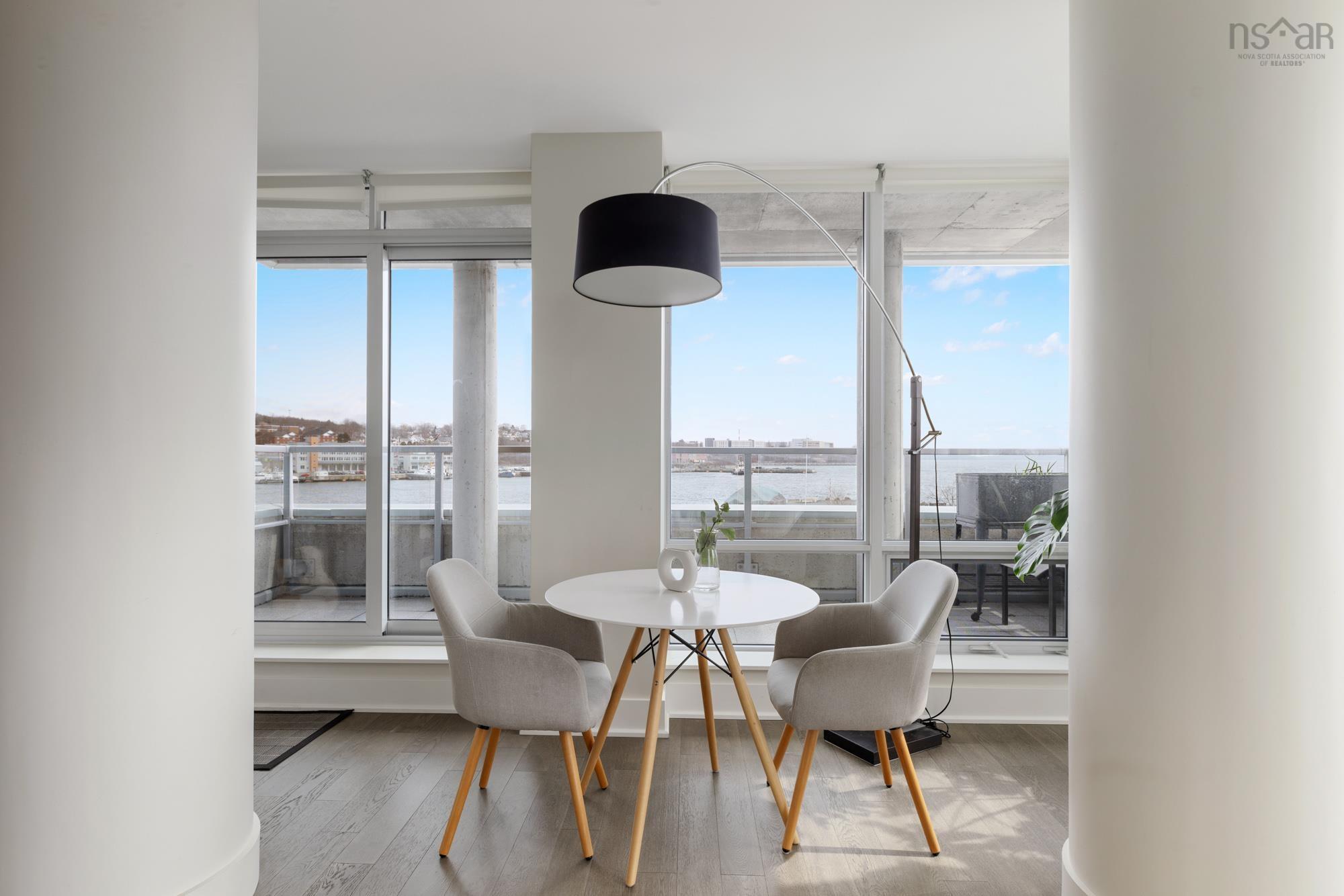 $699,900.00: 203 67 Kings Wharf Place, Dartmouth
