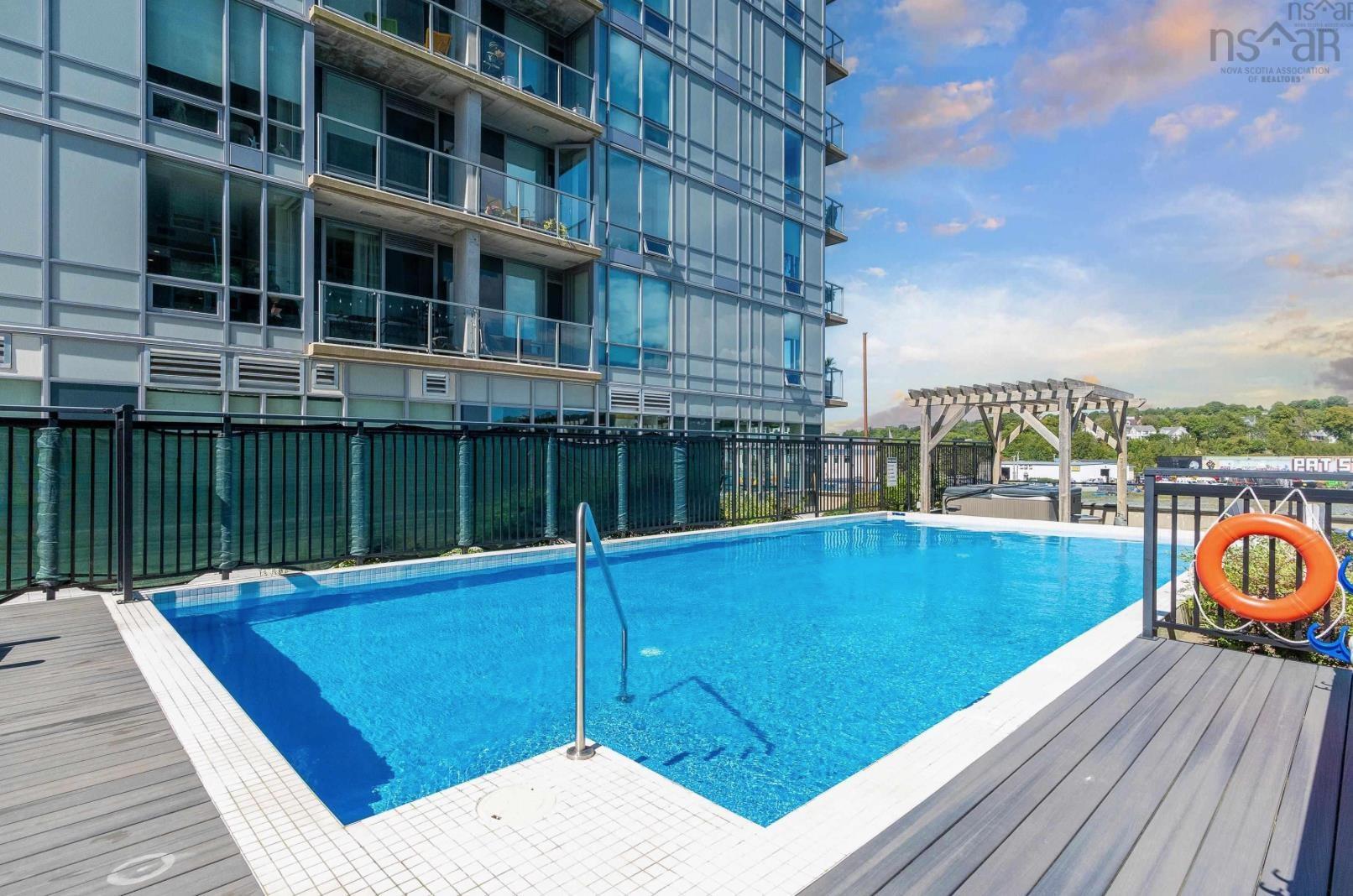 $699,900.00: 203 67 Kings Wharf Place, Dartmouth