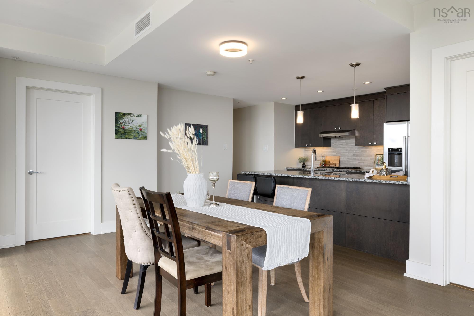 $699,900.00: 203 67 Kings Wharf Place, Dartmouth