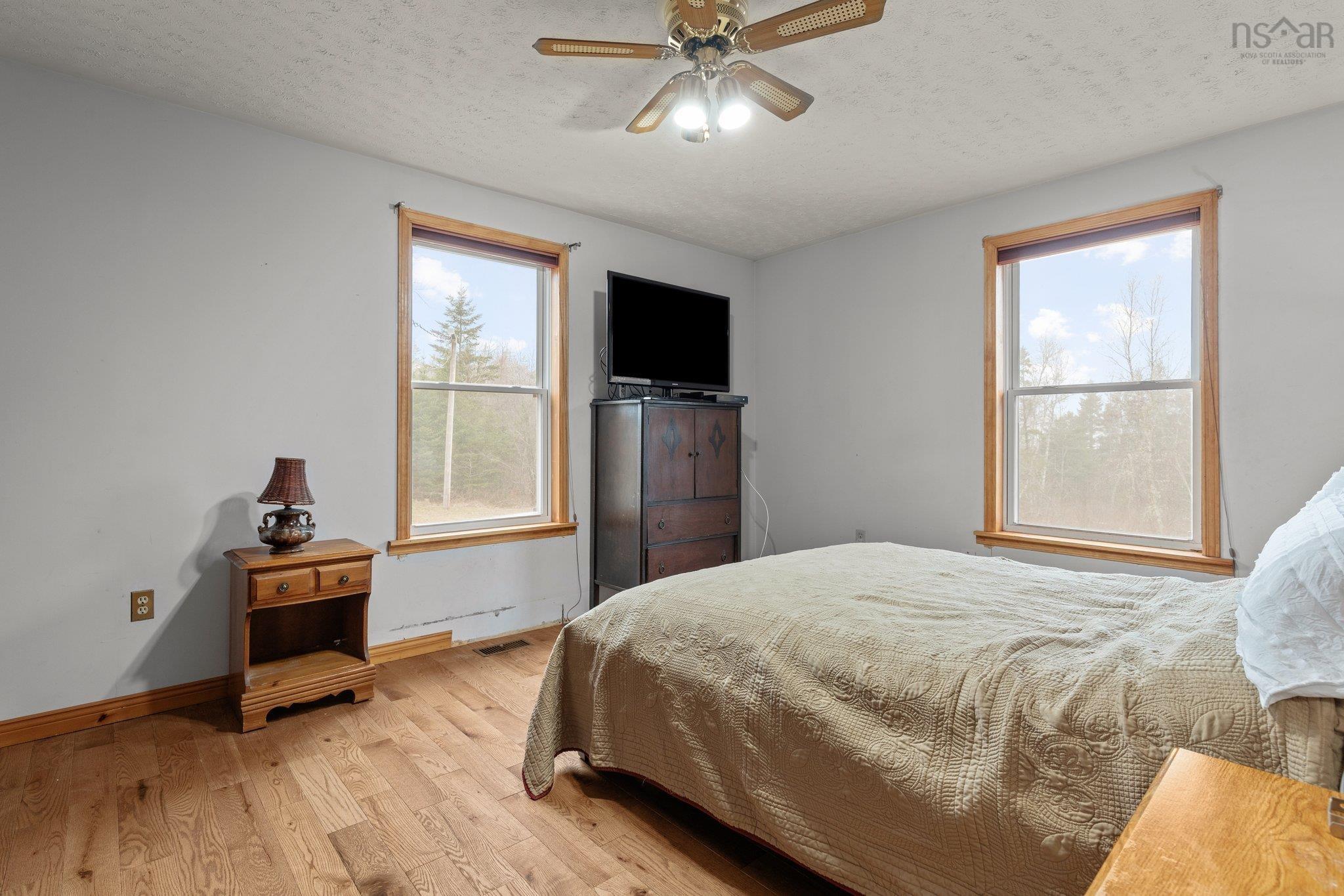 $449,000.00: 361 J Ramsey Road, Wittenburg
